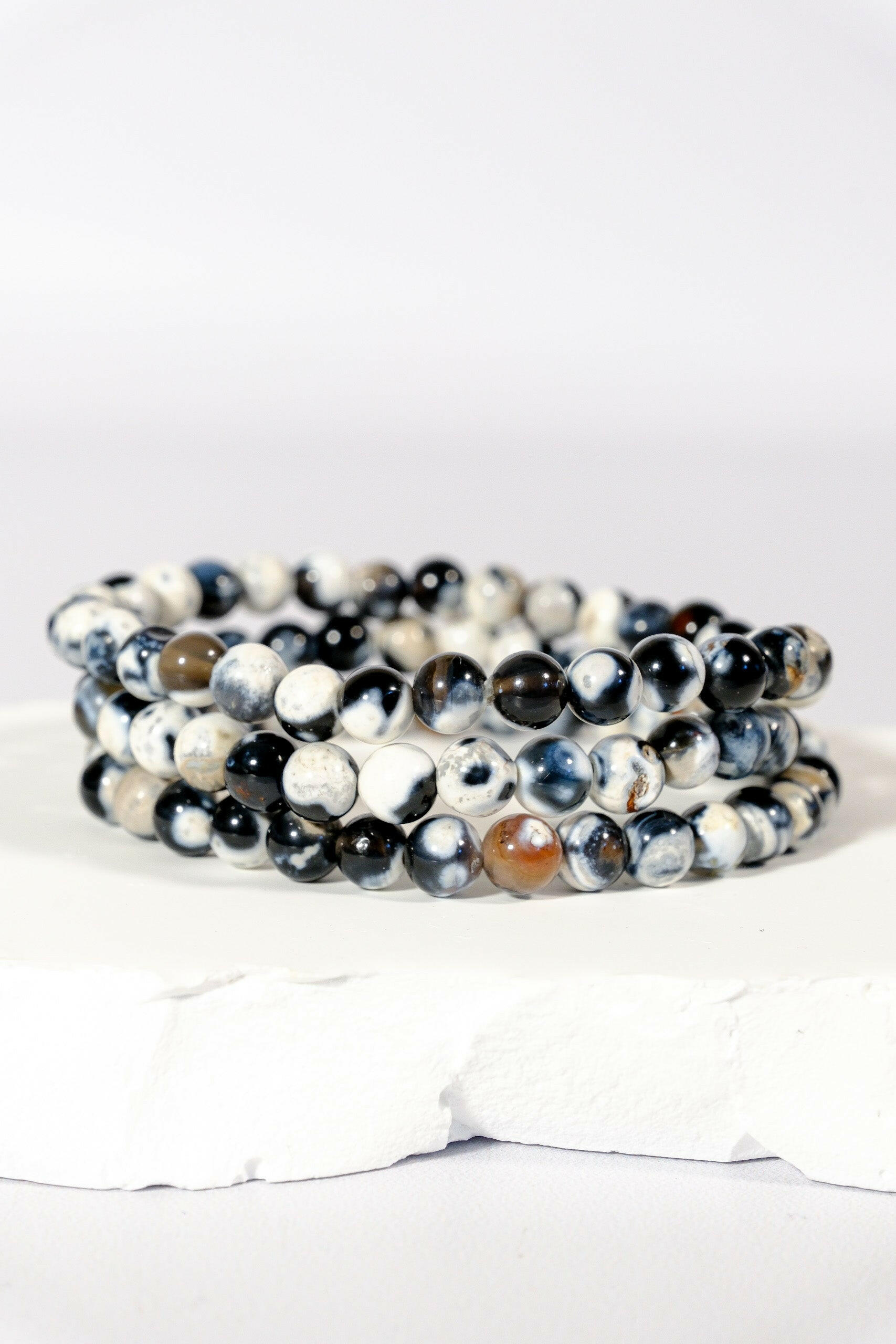 6mm Orca Agate Bracelet Healing Crystal.