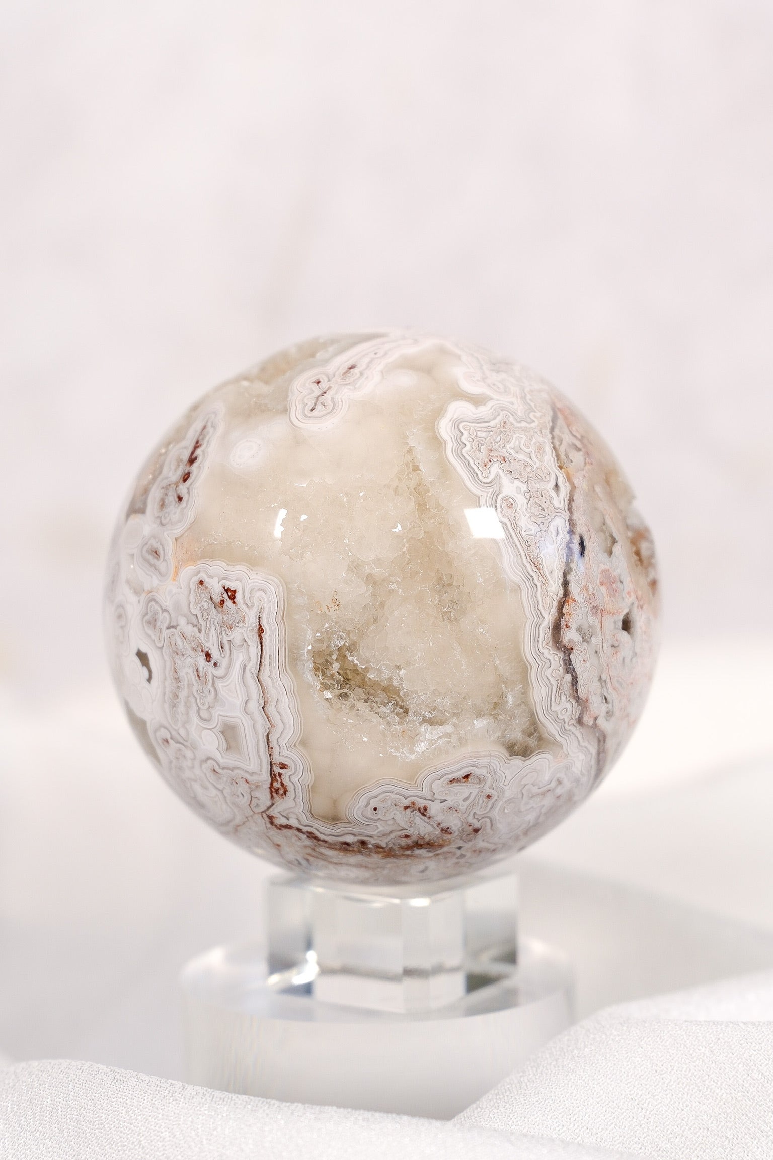 Mexican Crazy Lace Sphere