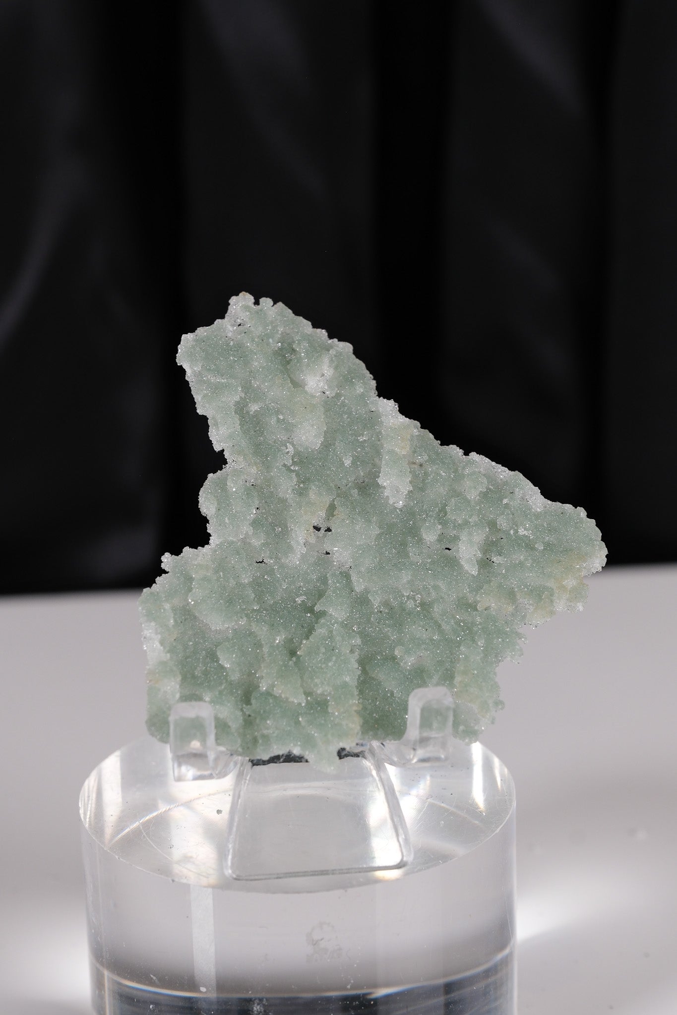 Snowy Green Apophyllite Super Thin Crust Slice