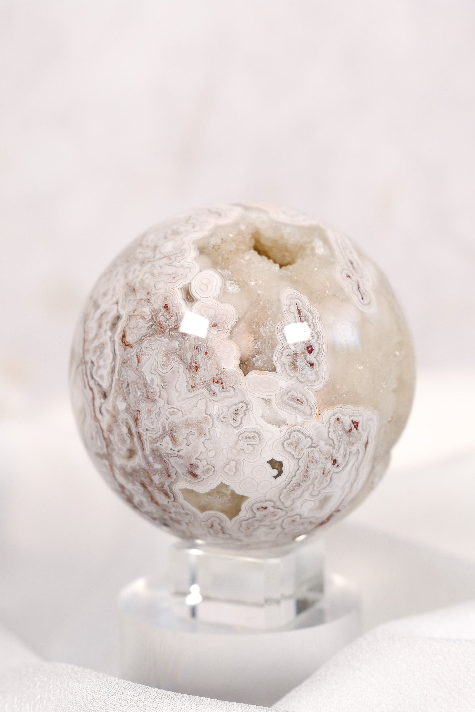 Mexican Crazy Lace Sphere