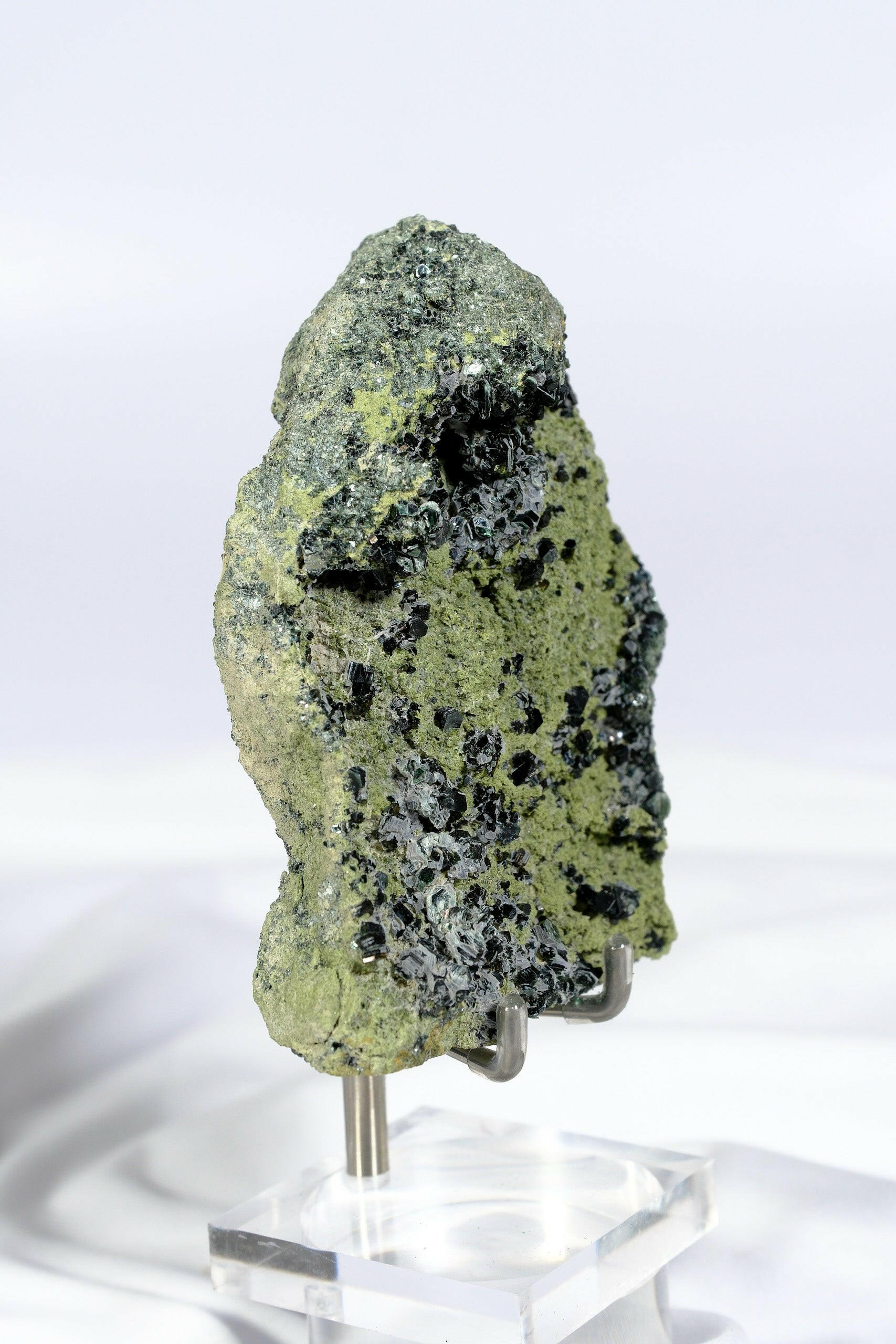 Epidote & Clinochlore Specimen Healing Crystal.