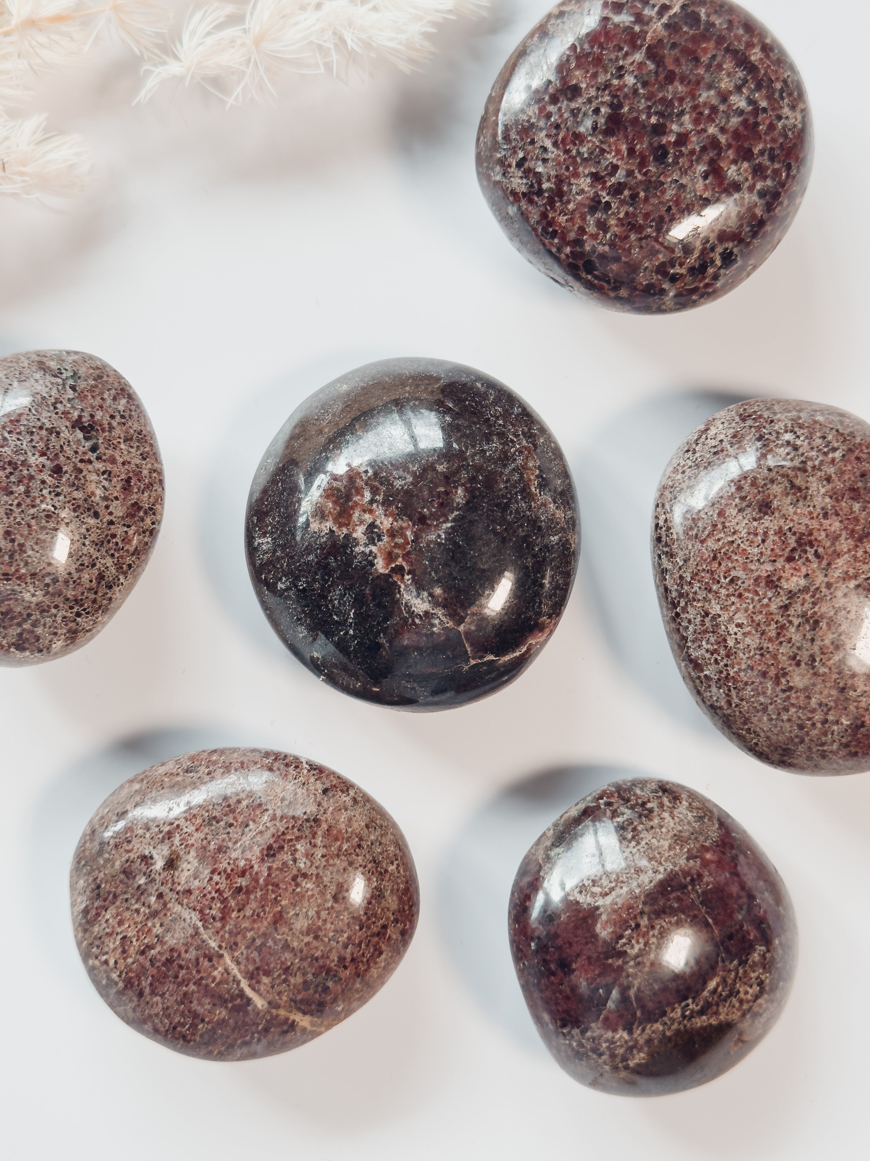 Garnet Palmstone