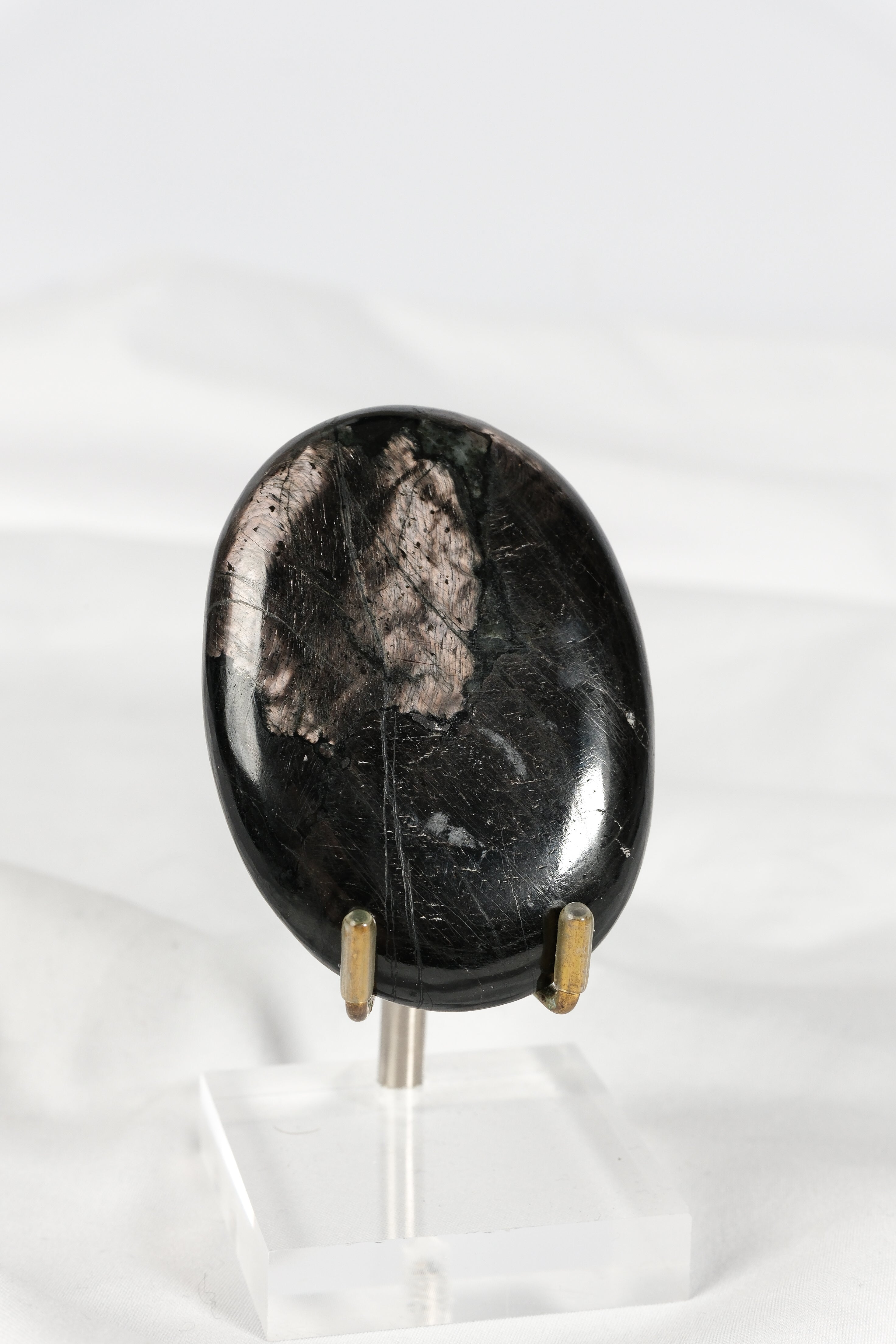 Hypersthene Palmstone