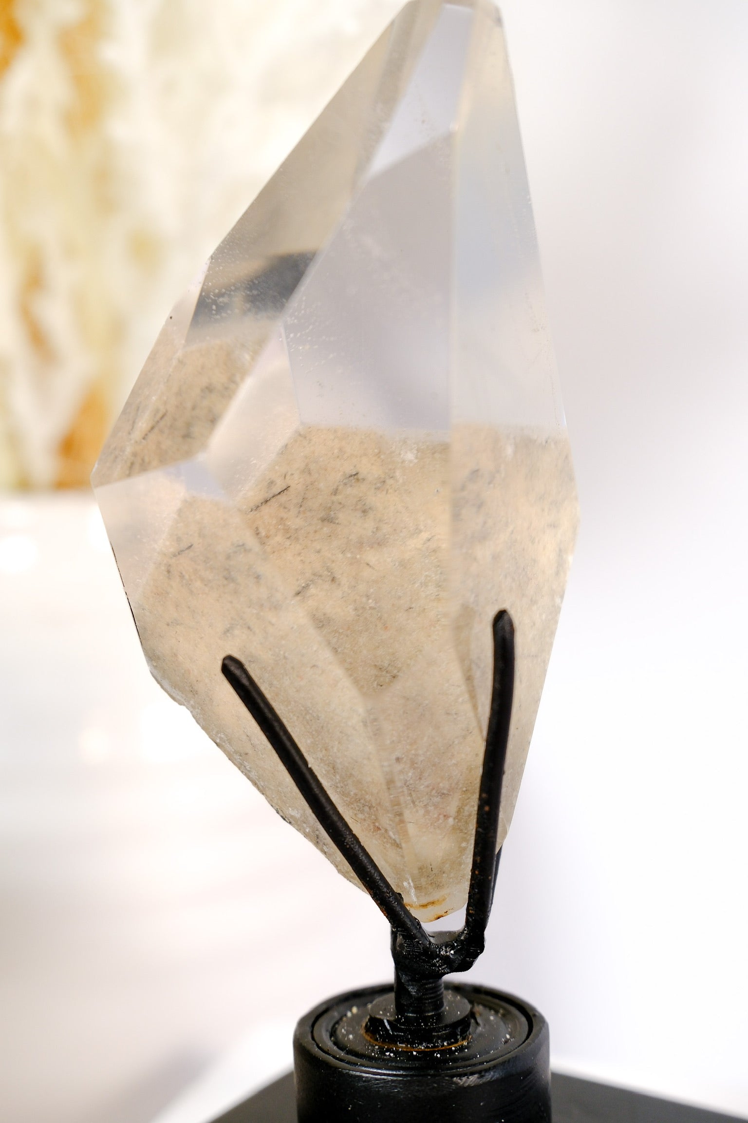 Garden/Chlorite Quartz on Spinning Stand