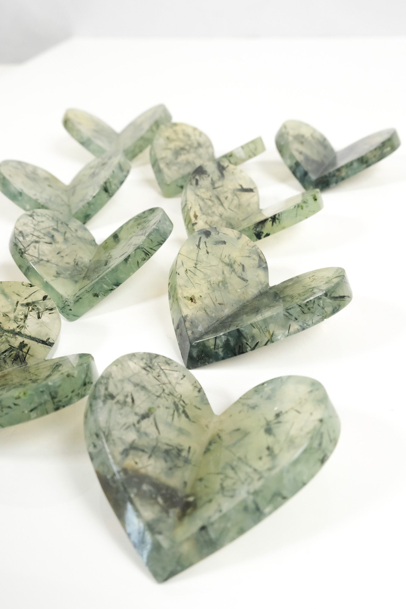 Prehnite Medium 3D Heart