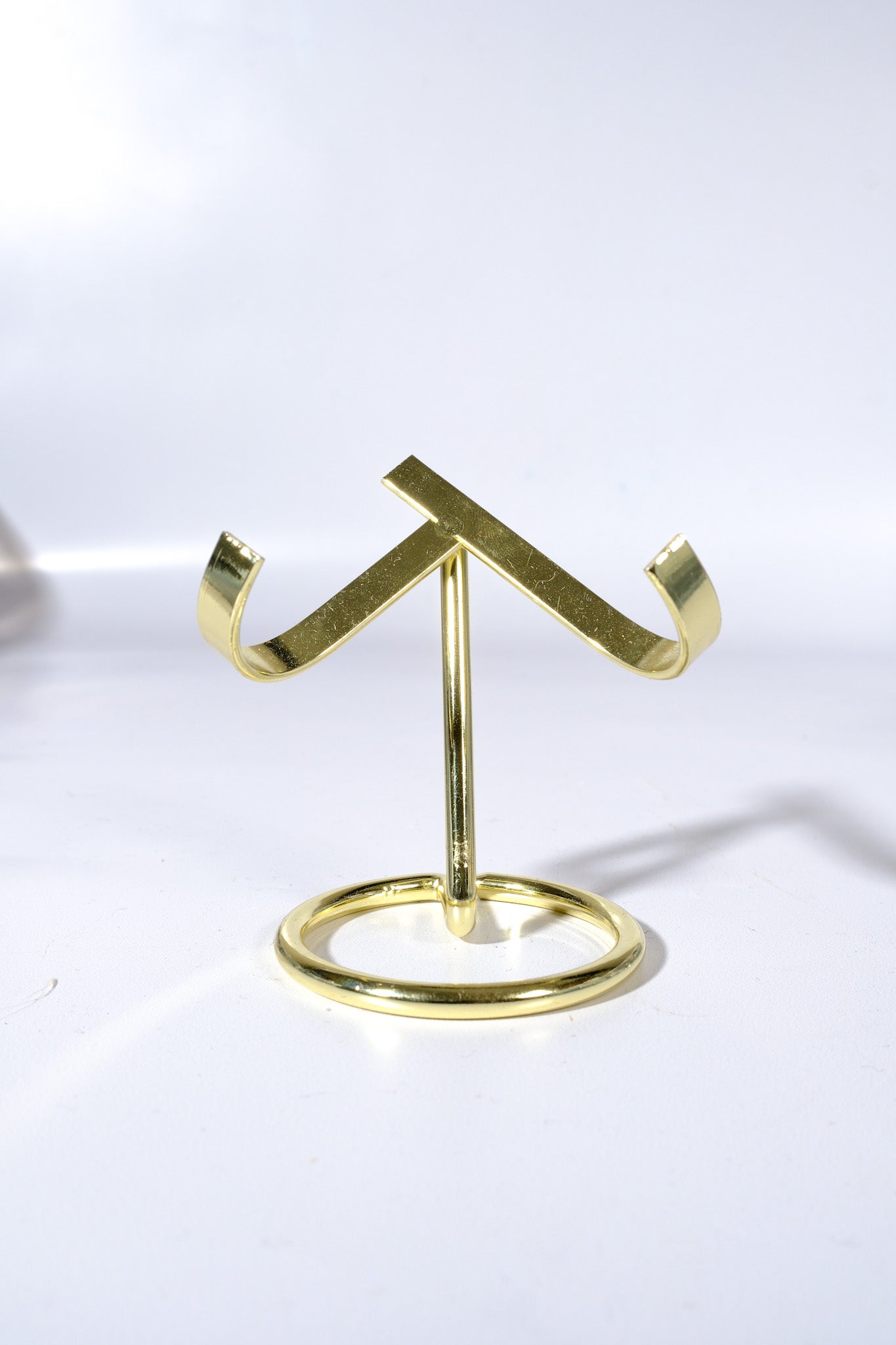 Heart Stand
