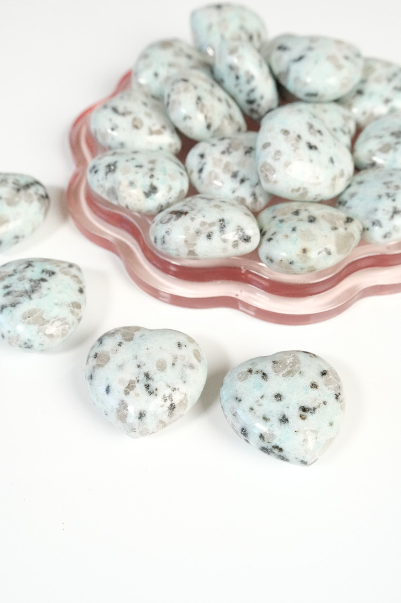 Kiwi Jasper Small Heart