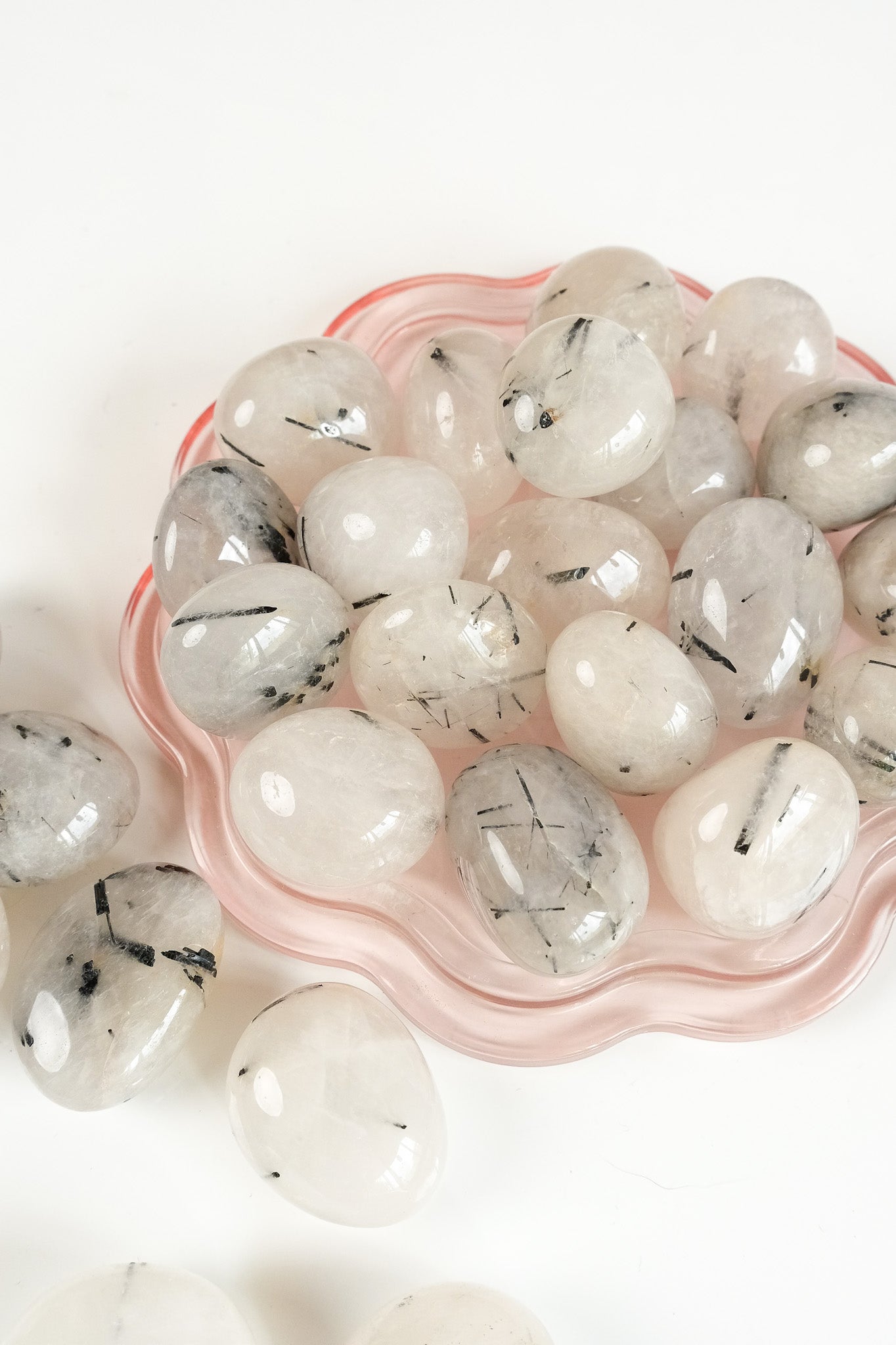 Black Tourmaline in Quartz Tumble