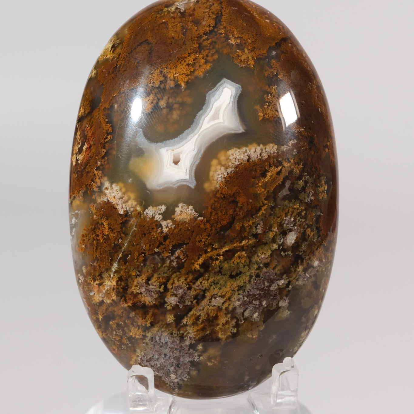 Scenic Moss Agate Palmstone
