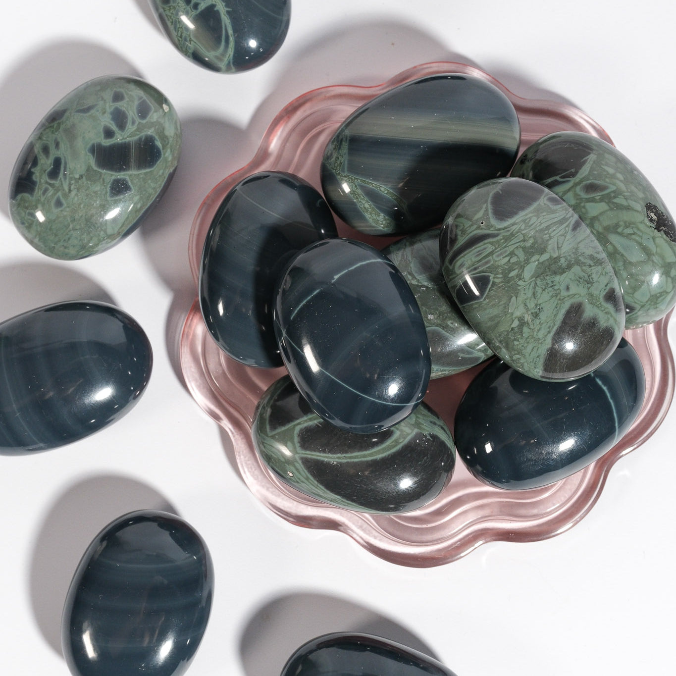 Spiderweb Jasper Palmstone