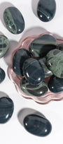 Spiderweb Jasper Palmstone