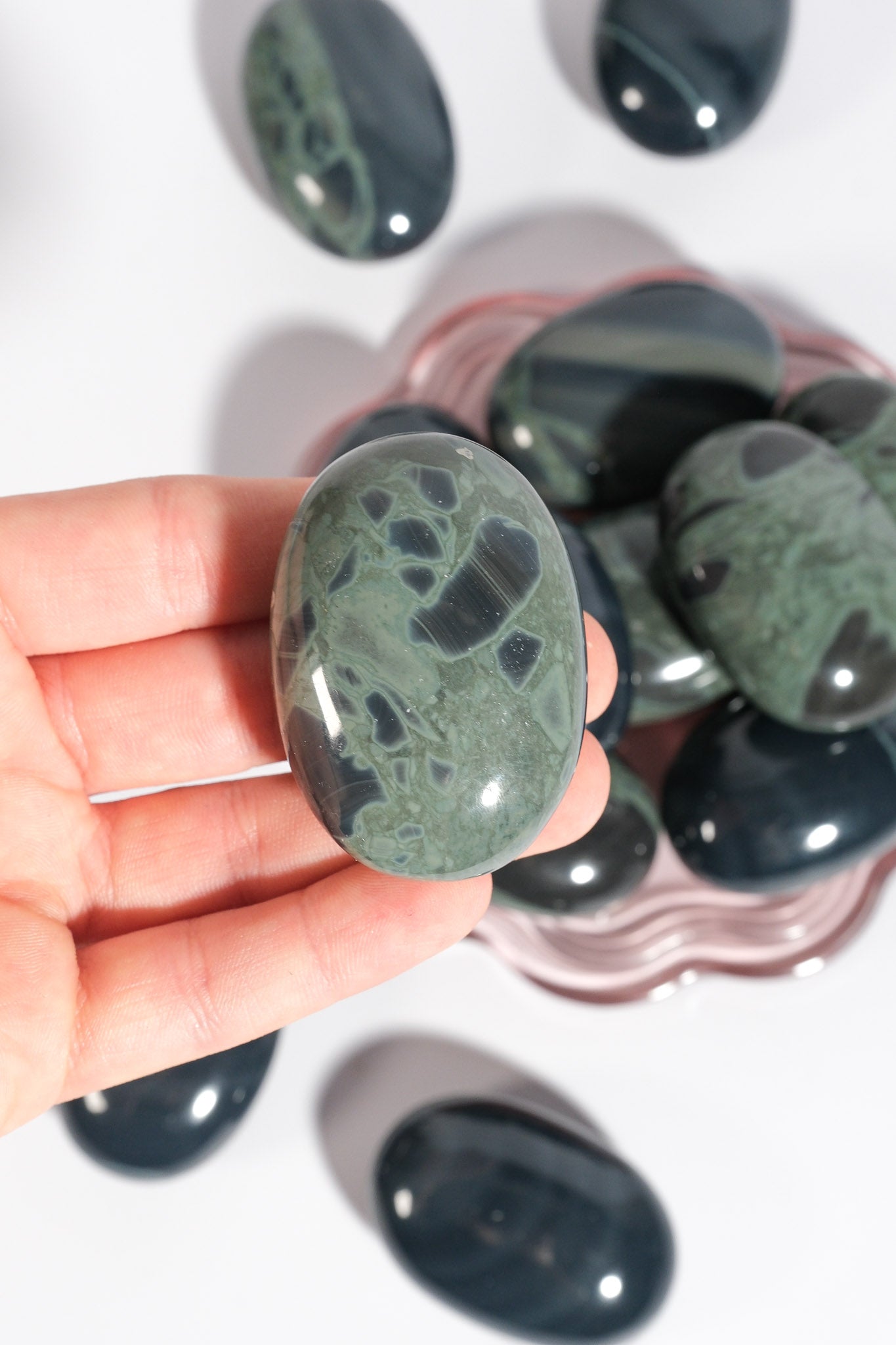 Spiderweb Jasper Palmstone
