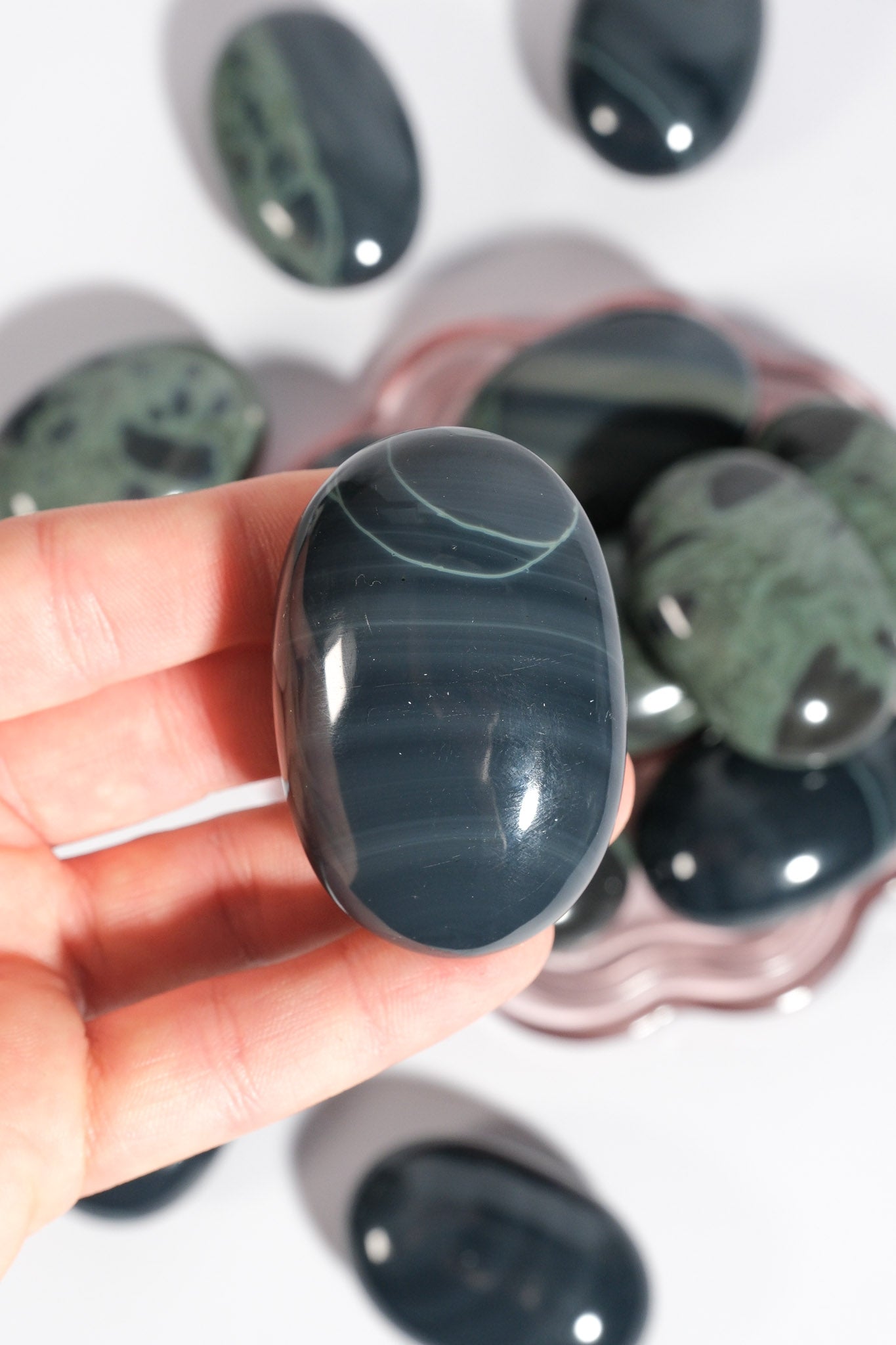 Spiderweb Jasper Palmstone