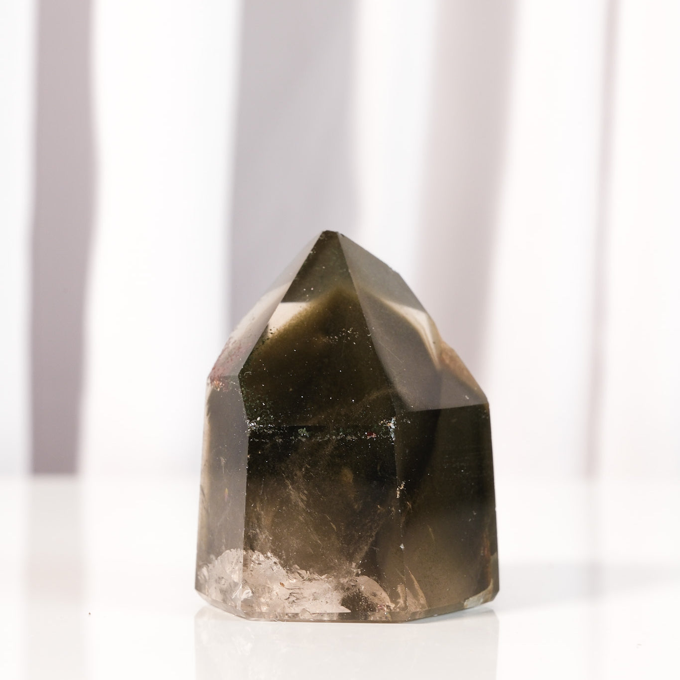 Black Phantom Garden Quartz Tower