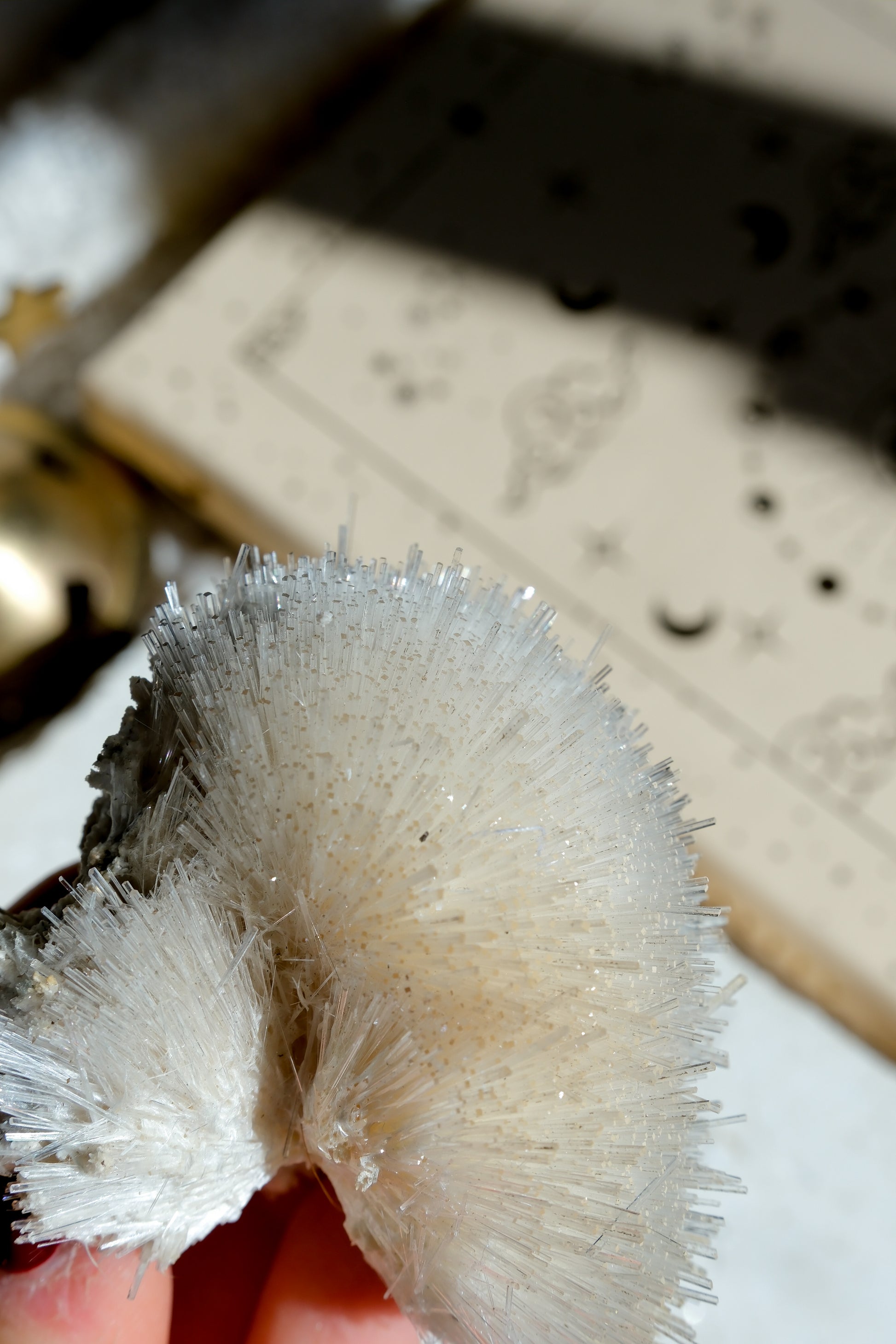 Mesolite Specimen Cluster · 09