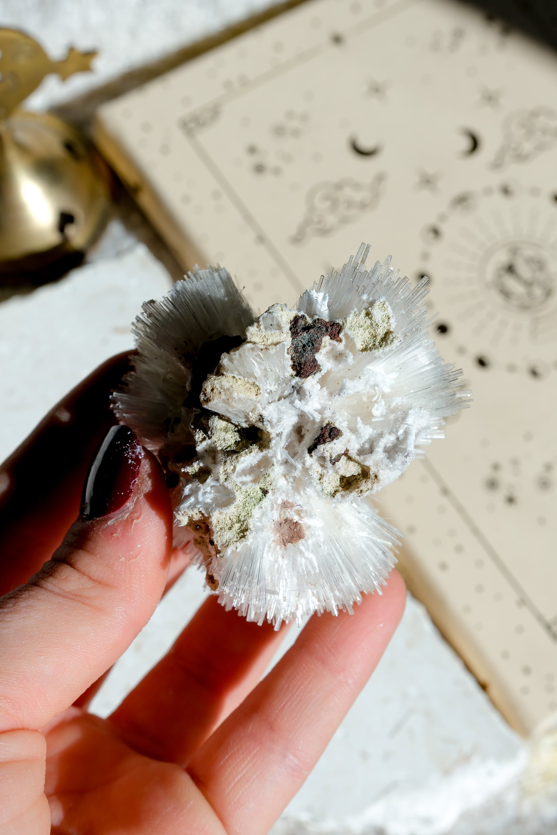 Mesolite Specimen Cluster · 11