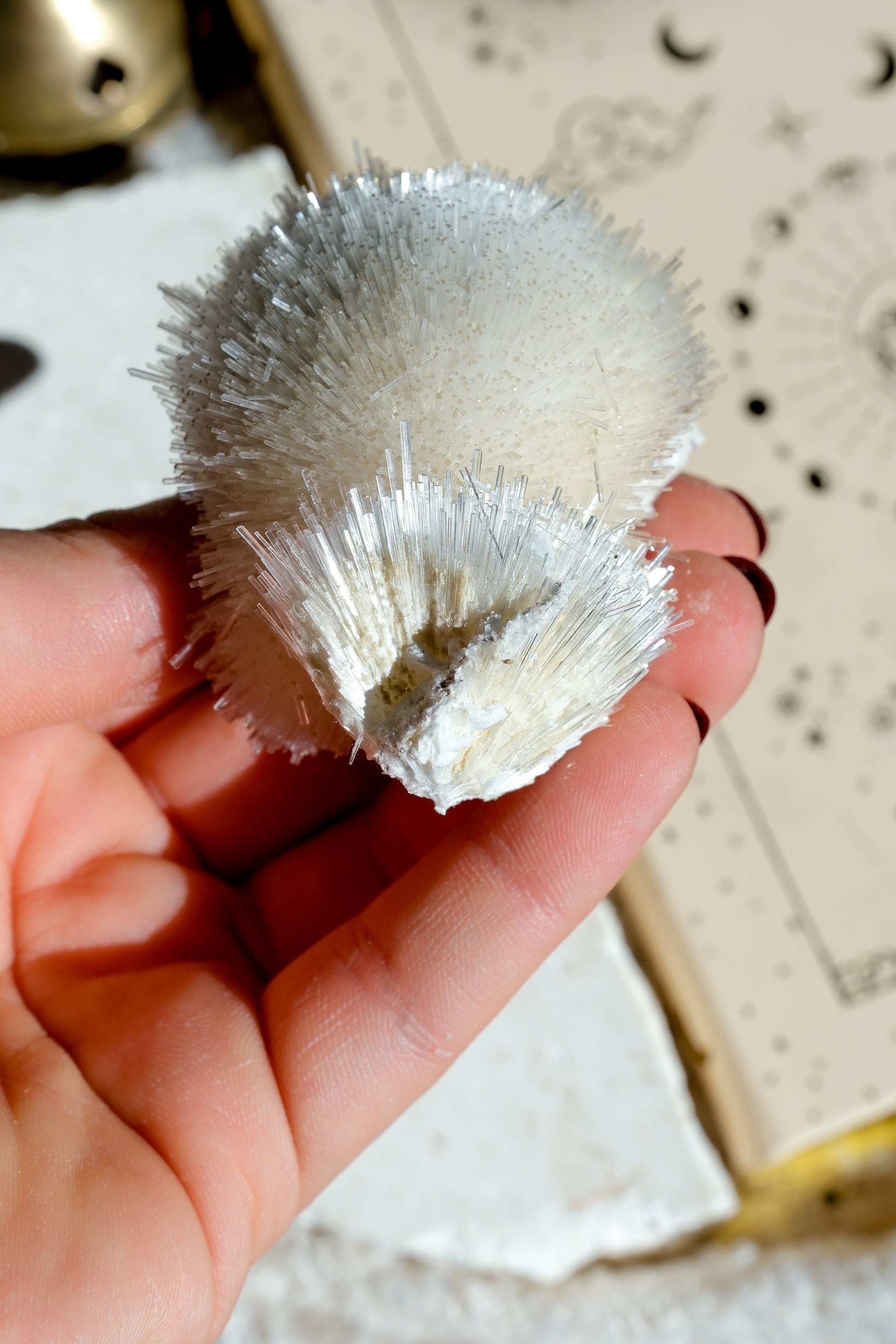 Mesolite Specimen Cluster · 19