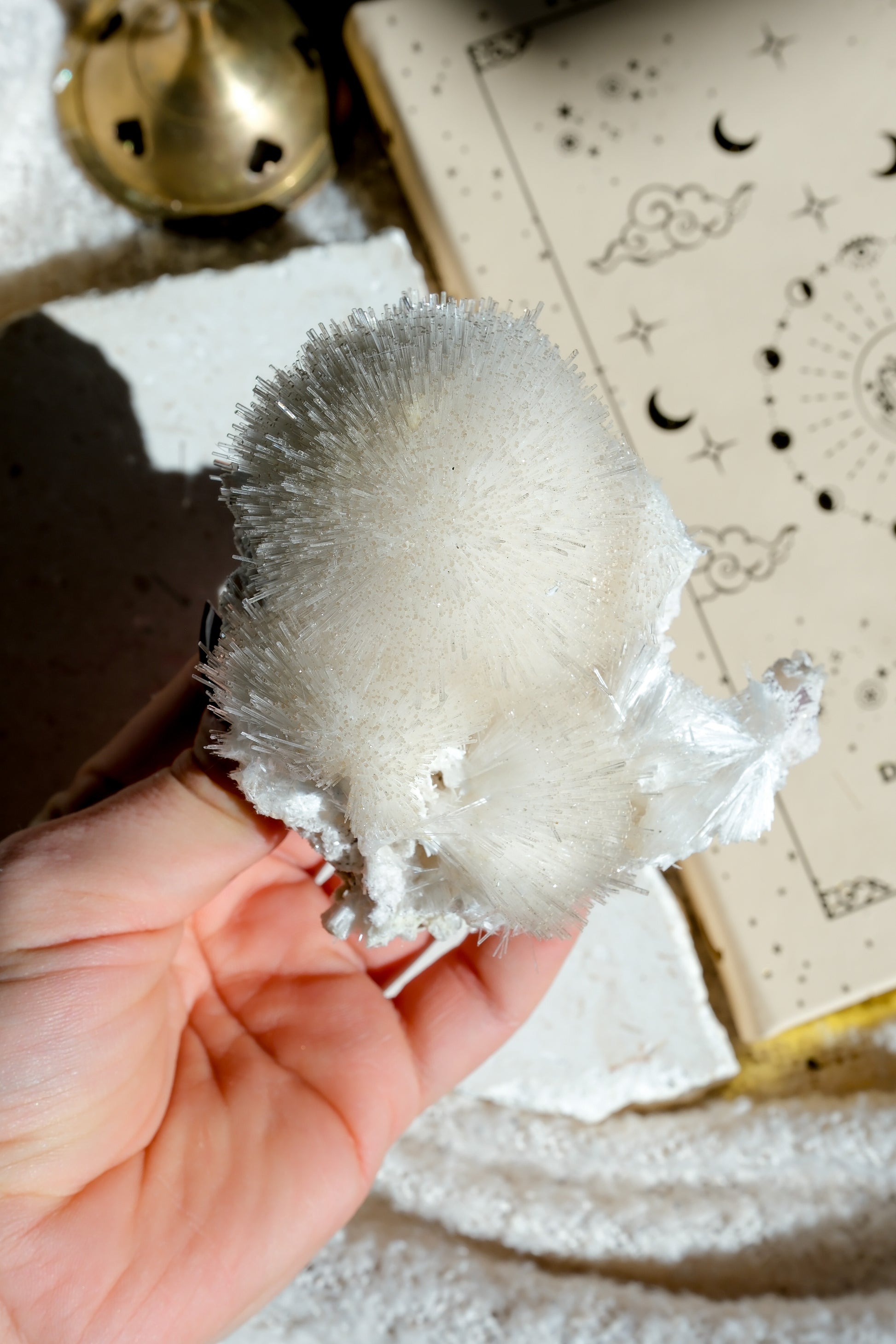 Mesolite Specimen Cluster · 18