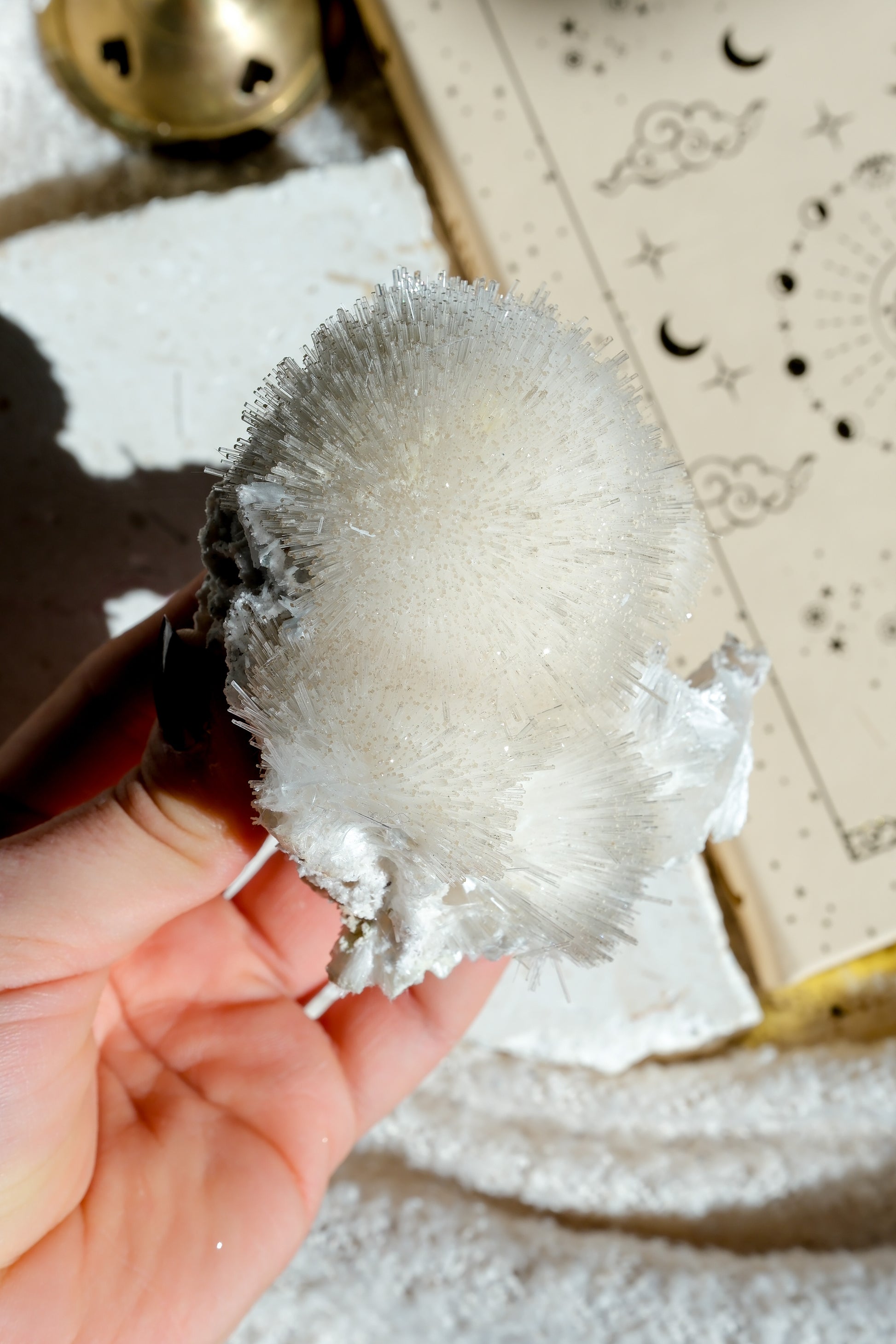 Mesolite Specimen Cluster · 18