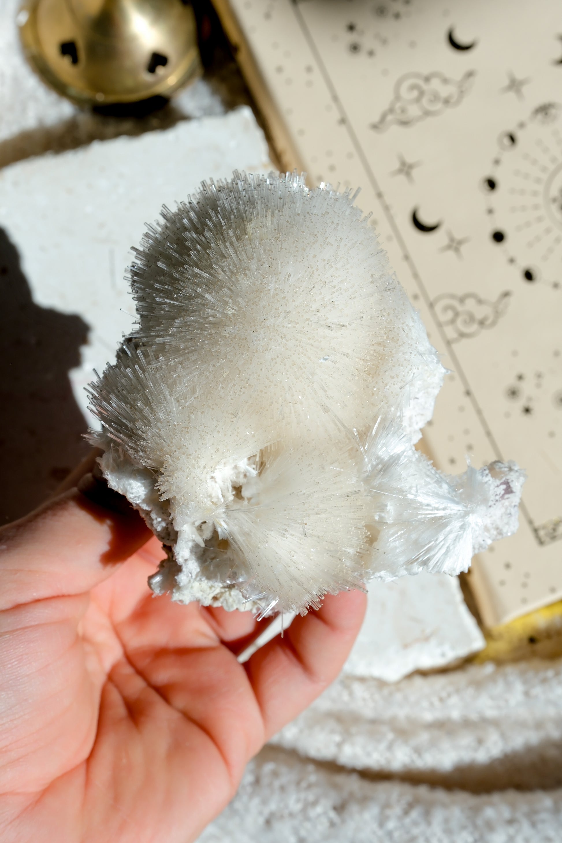 Mesolite Specimen Cluster · 18