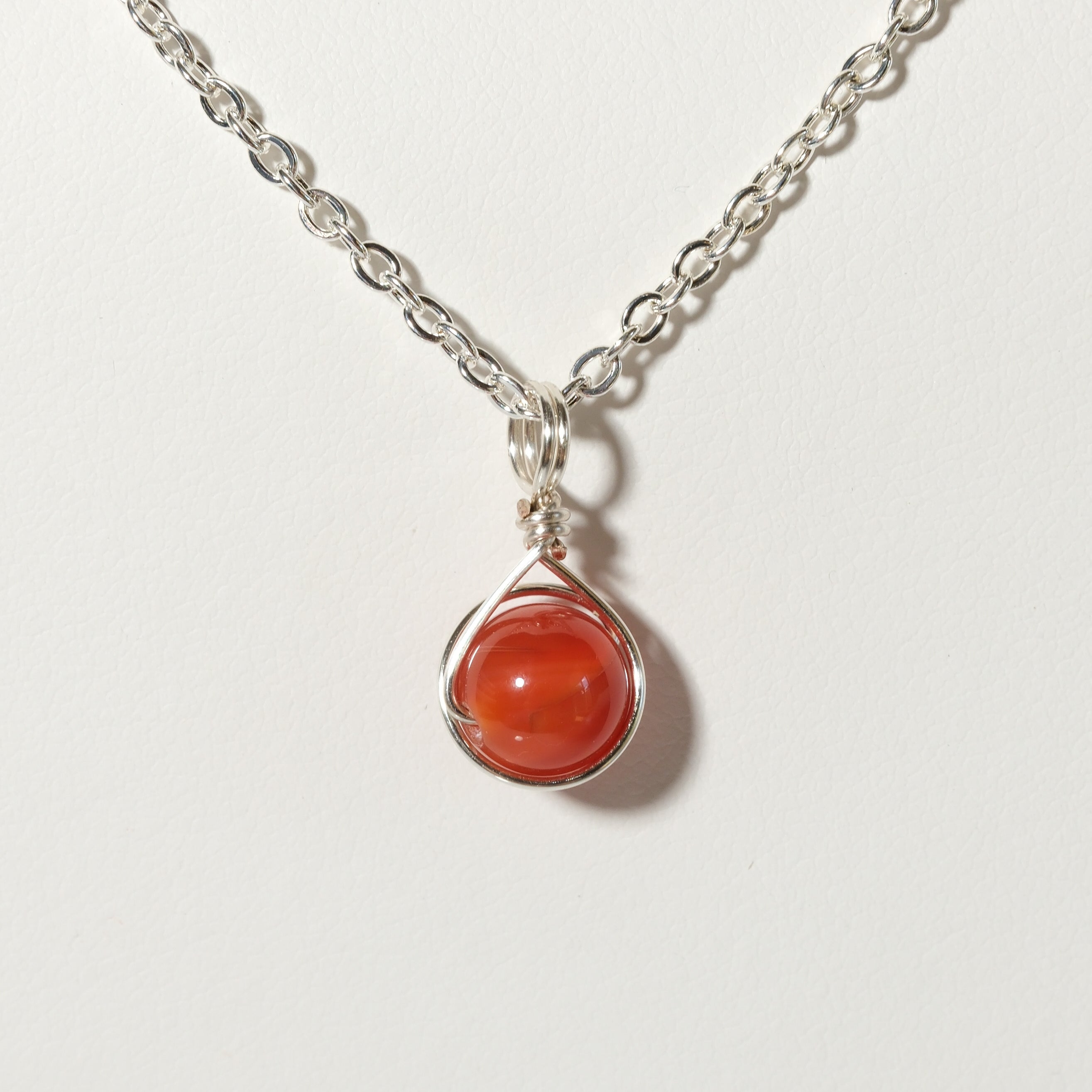 Carnelian Prestige Necklace Silver