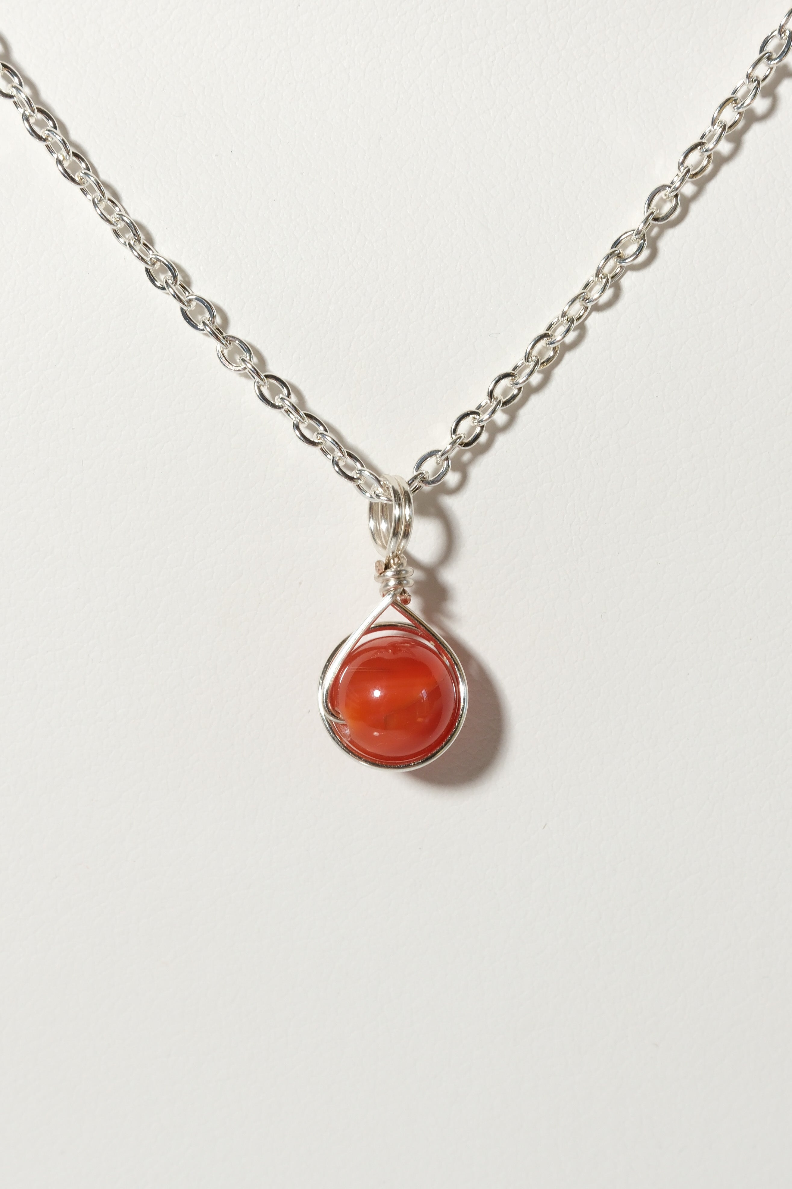 Carnelian Prestige Necklace Silver