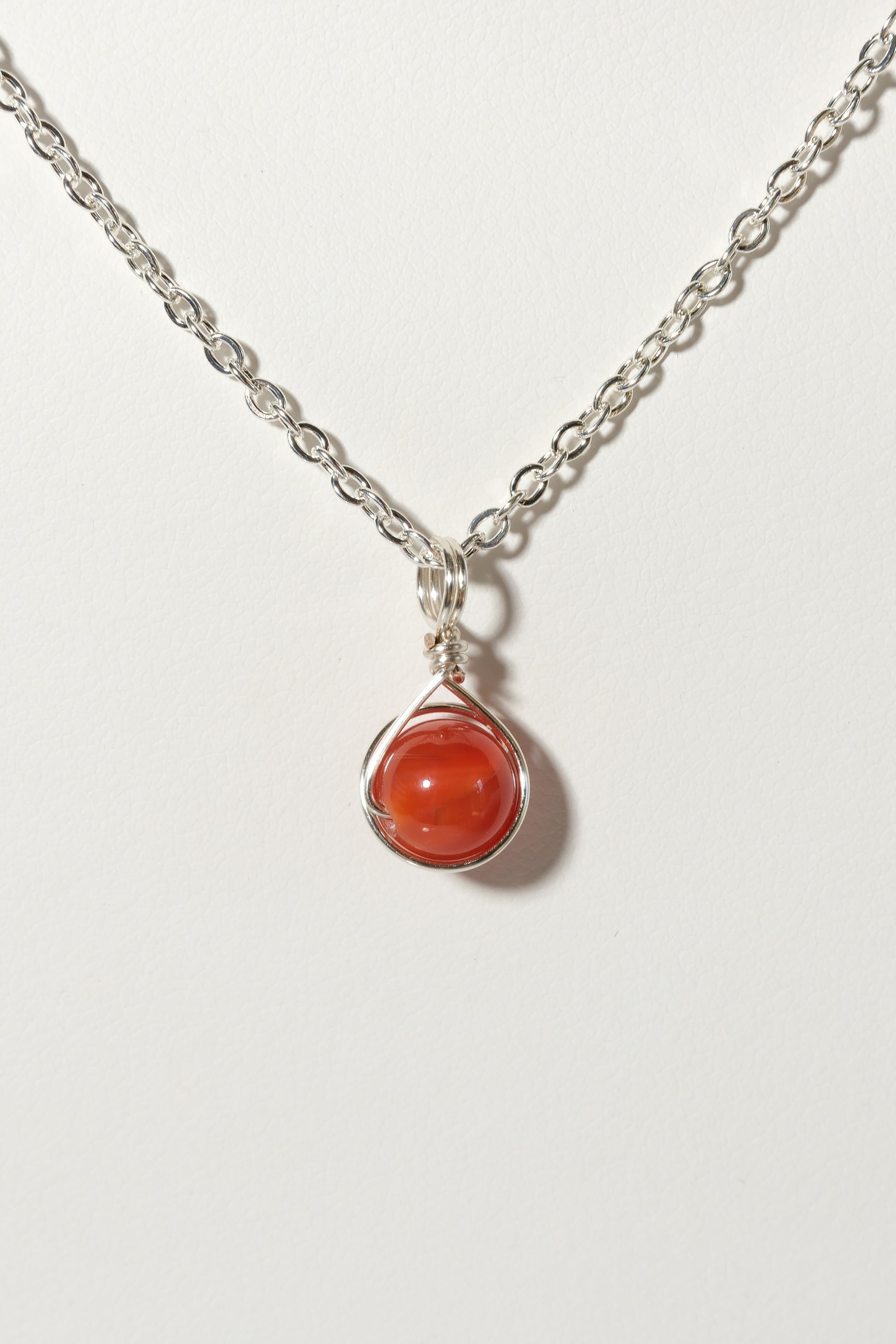 Carnelian Prestige Necklace Silver