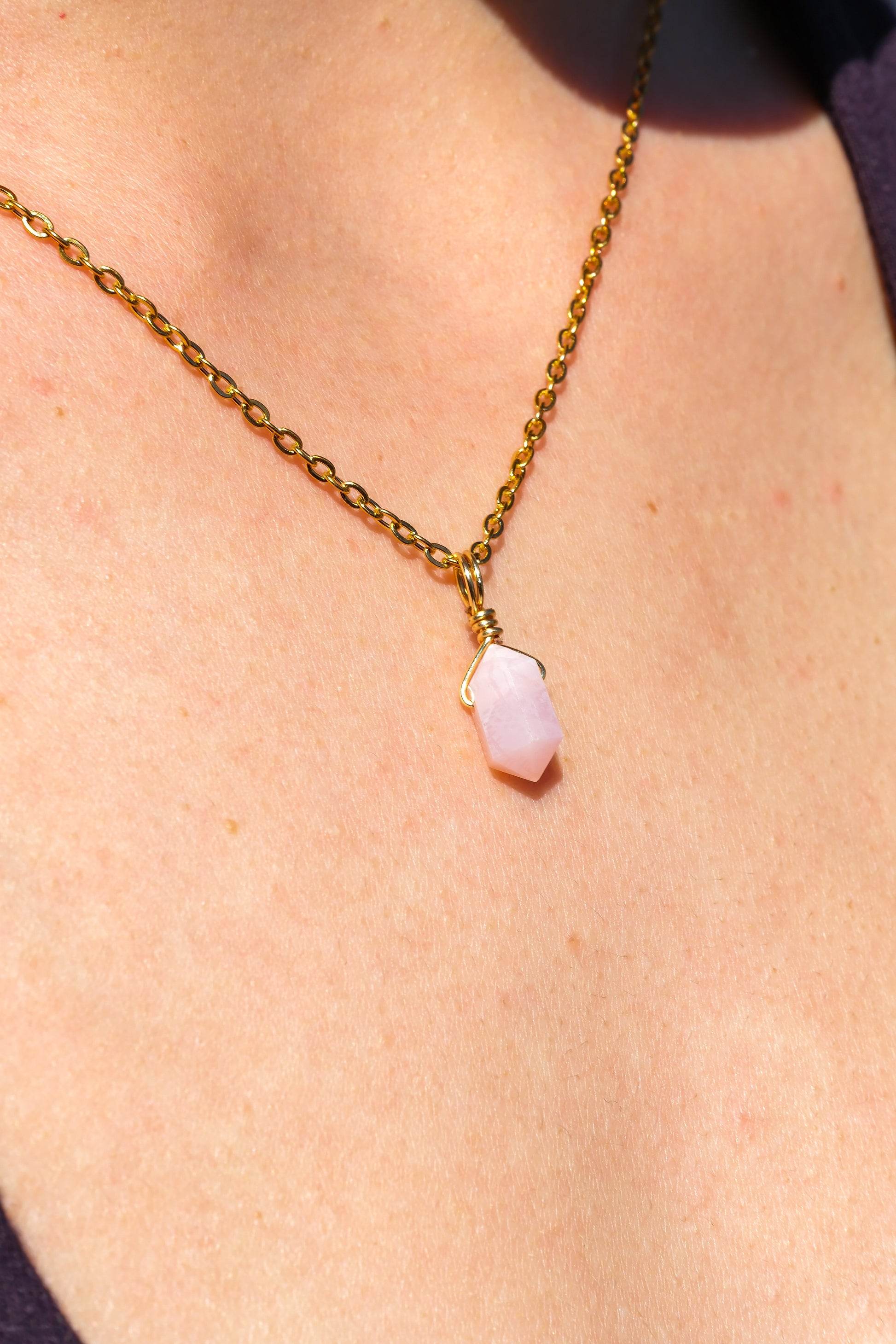 Pink Opal Mini Necklace Gold
