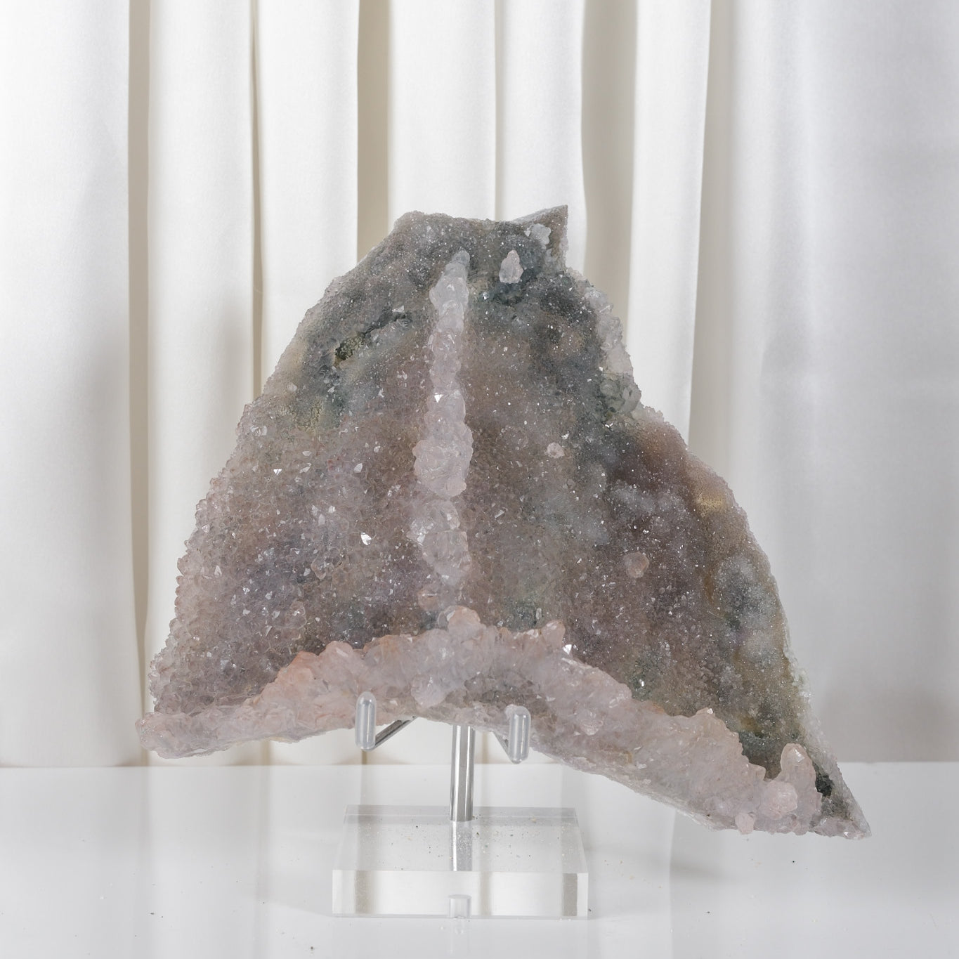 Flower Amethyst Zeolite Slab