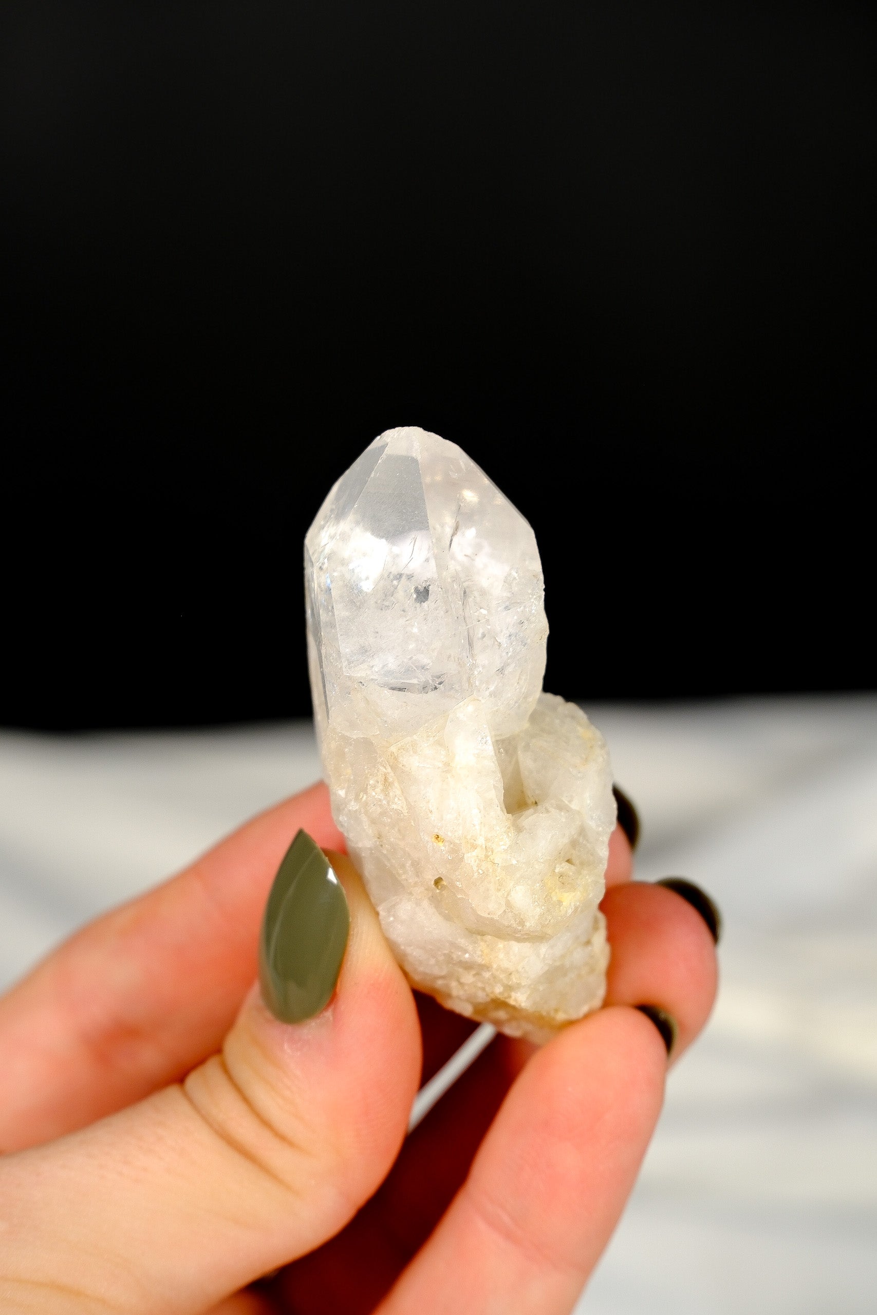 Clear Quartz Cluster Point