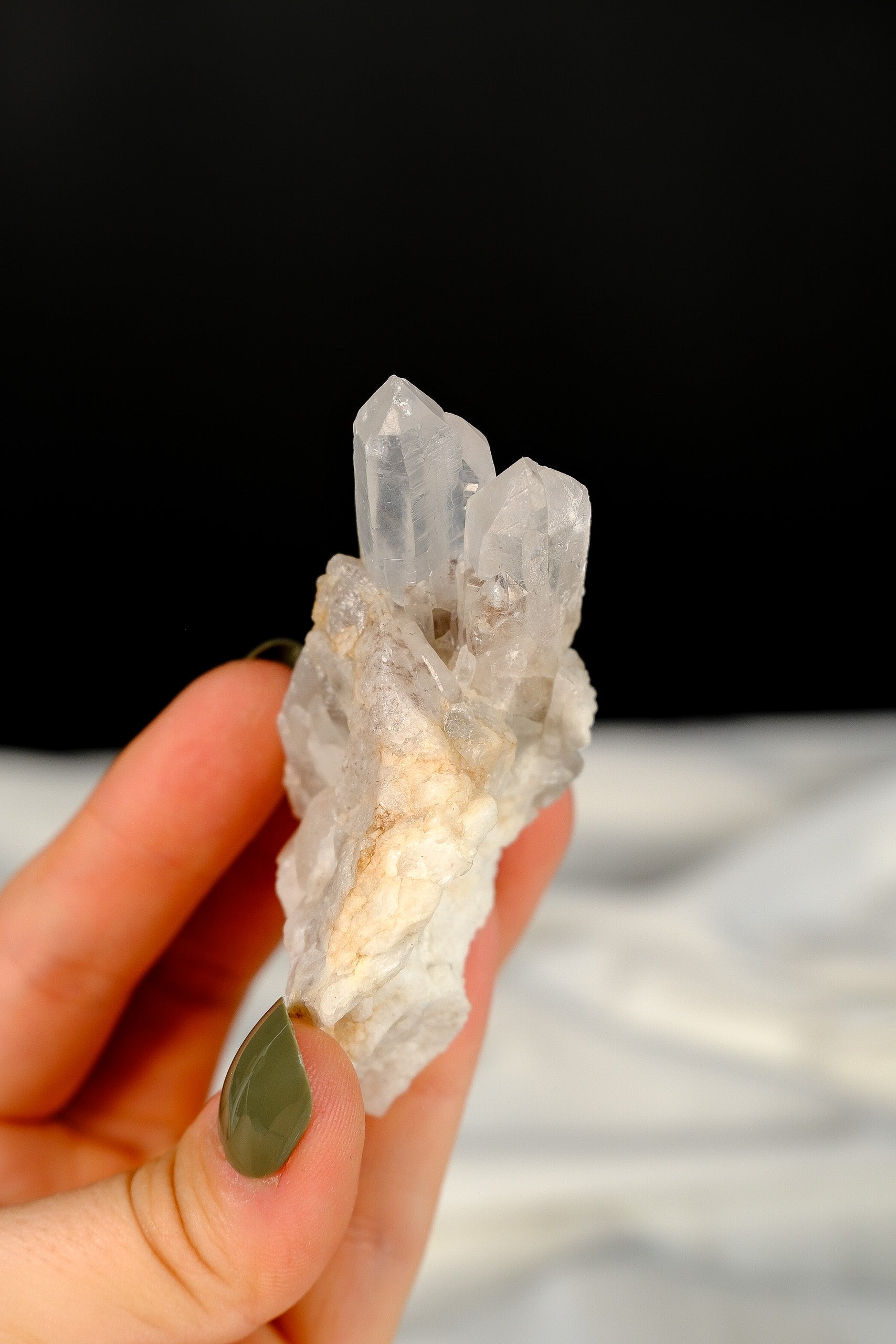 Clear Quartz Cluster Point