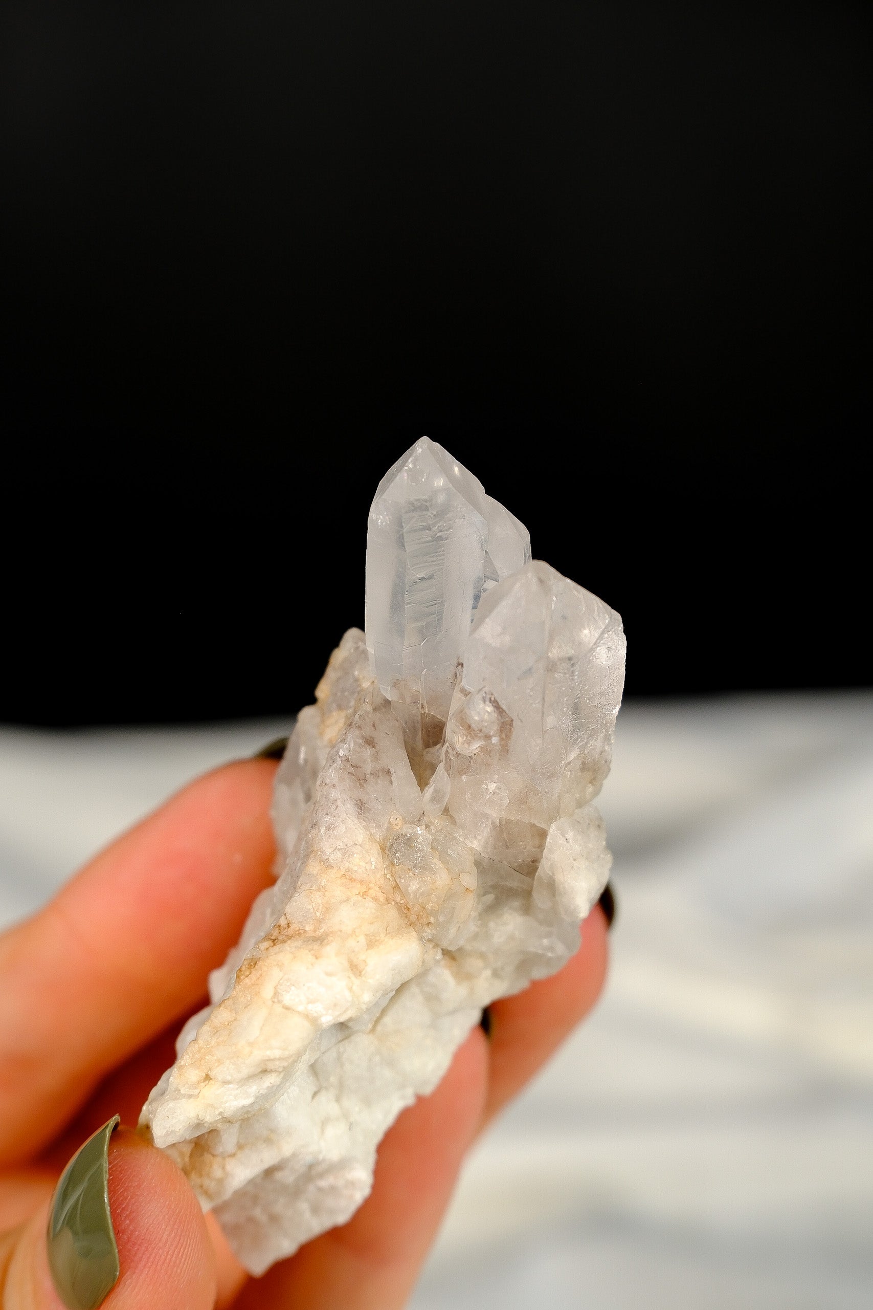 Clear Quartz Cluster Point