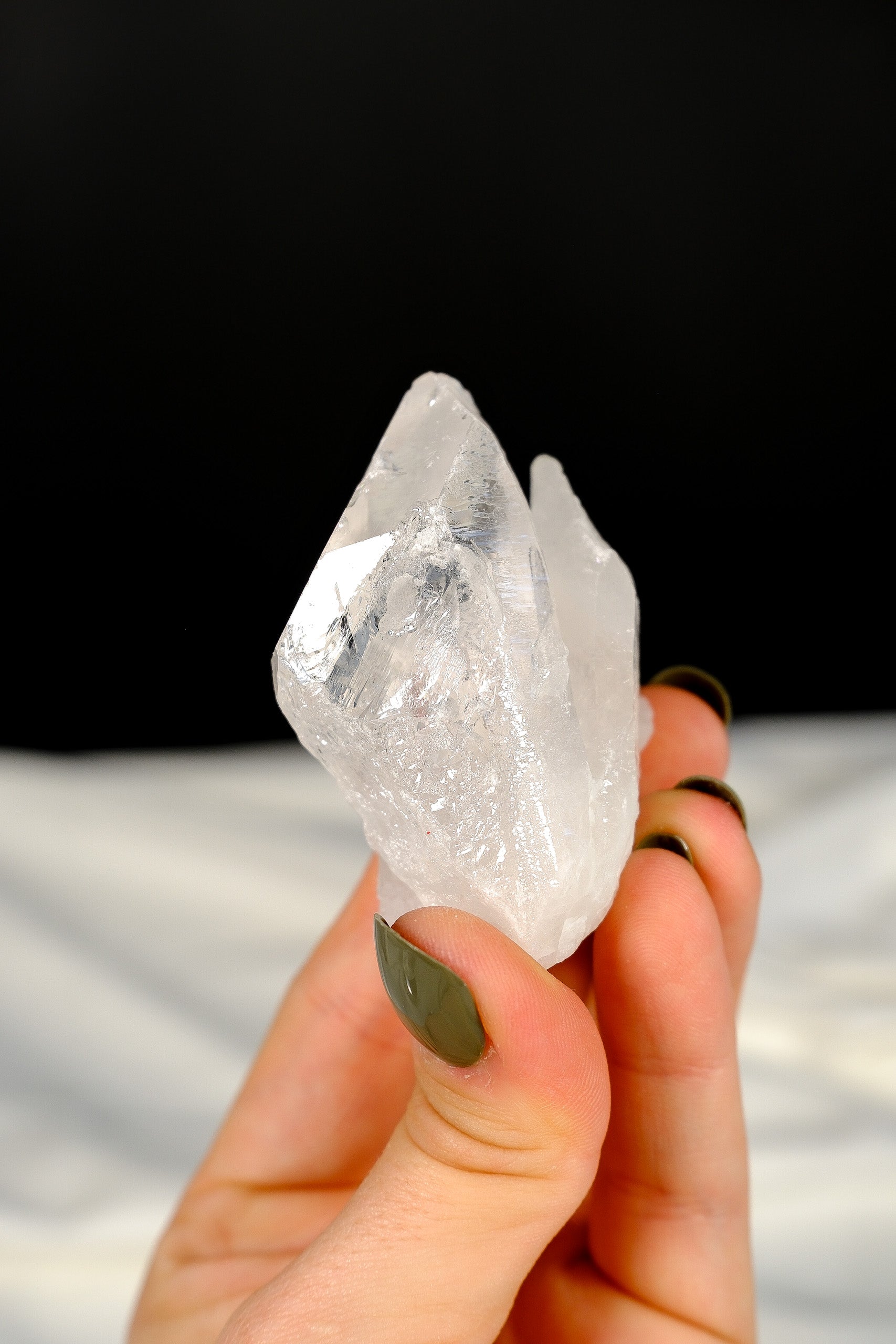 Clear Quartz Cluster Point