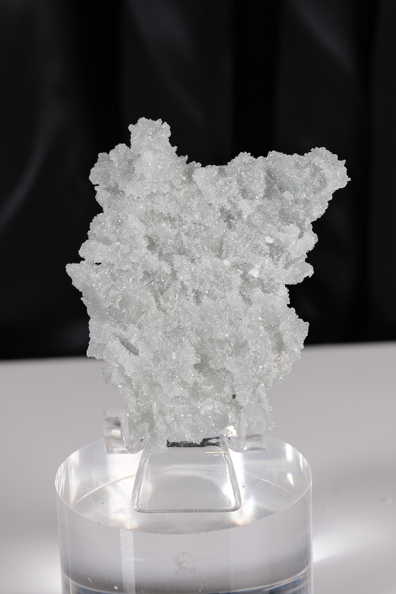 Snowy Green Apophyllite Super Thin Crust Slice