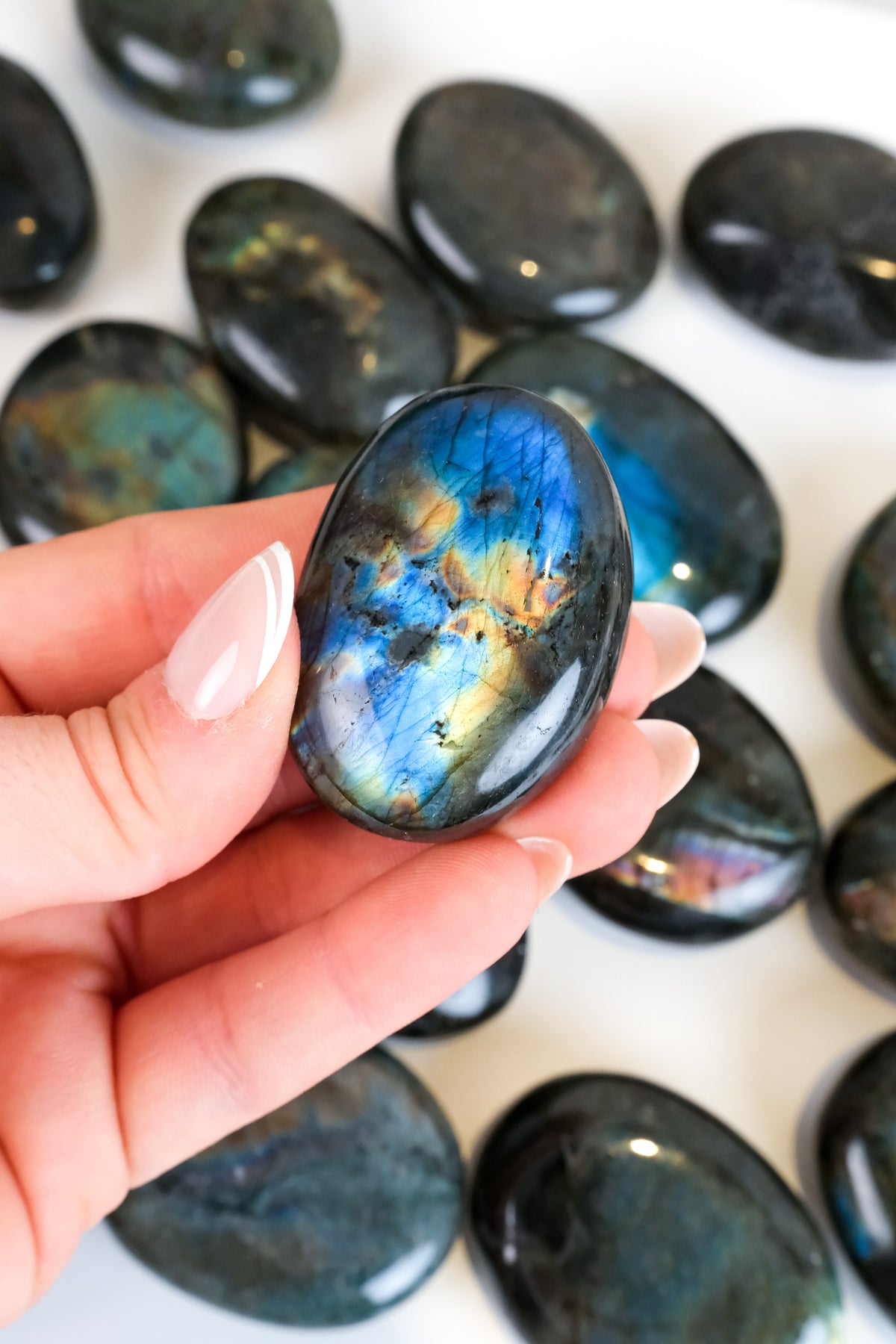 Labradorite Palmstone