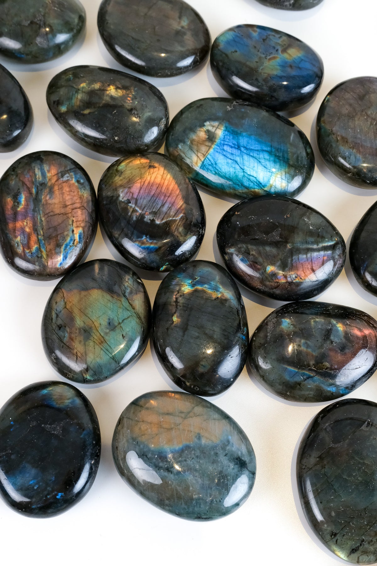 Labradorite Palmstone
