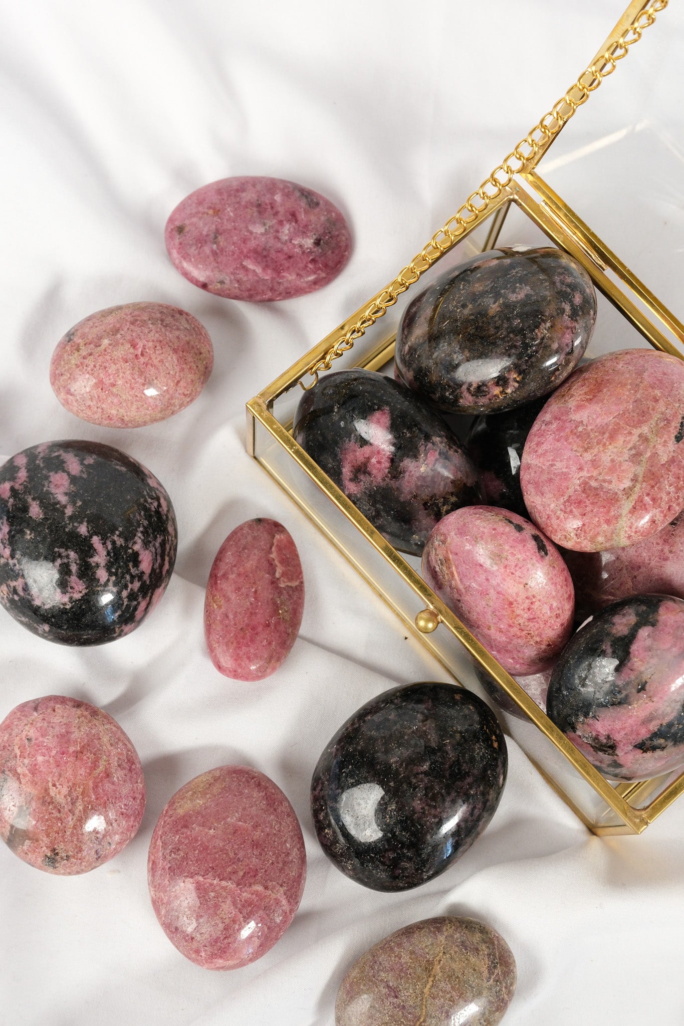 Rhodonite Palmstone