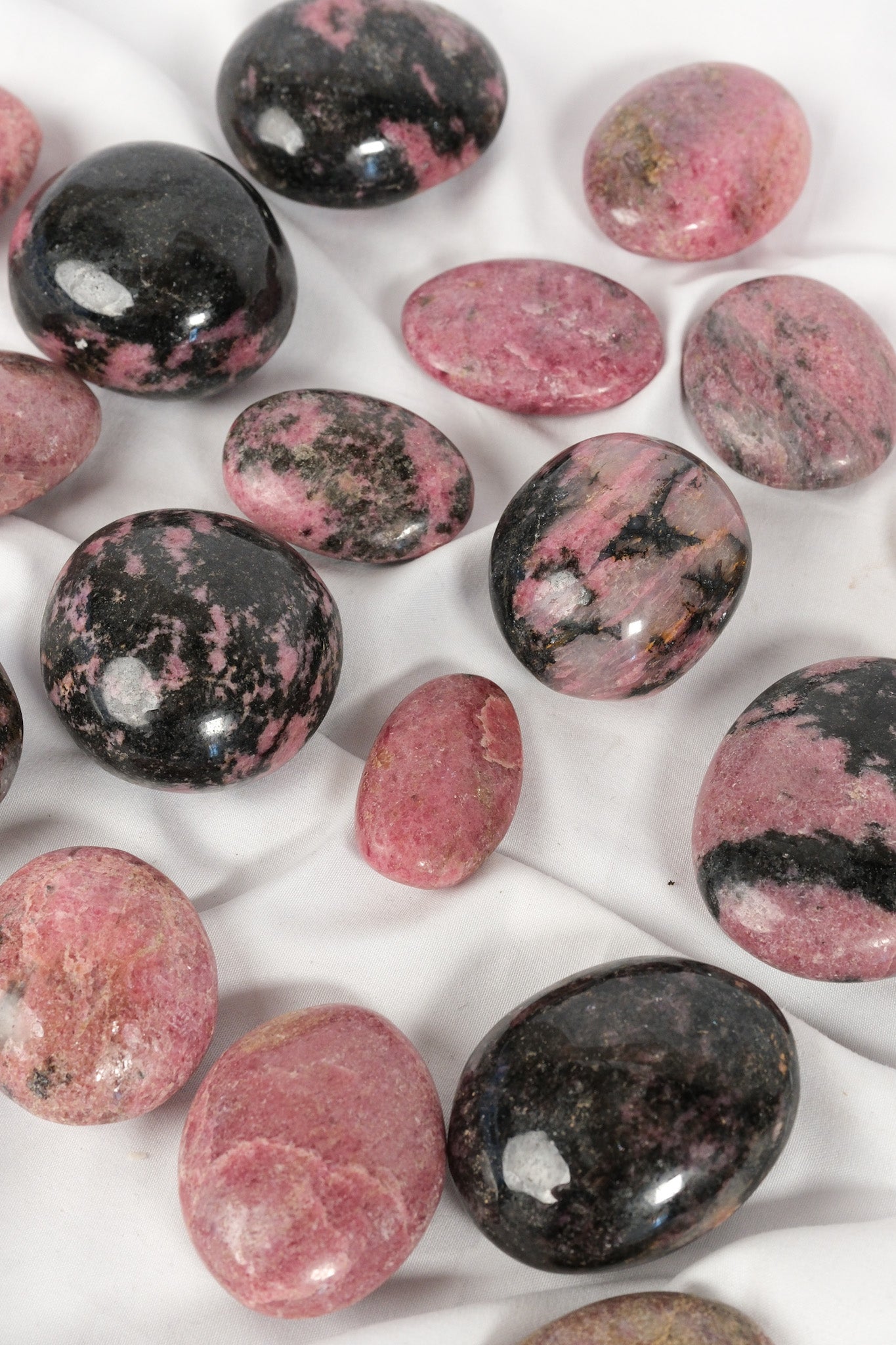 Rhodonite Palmstone