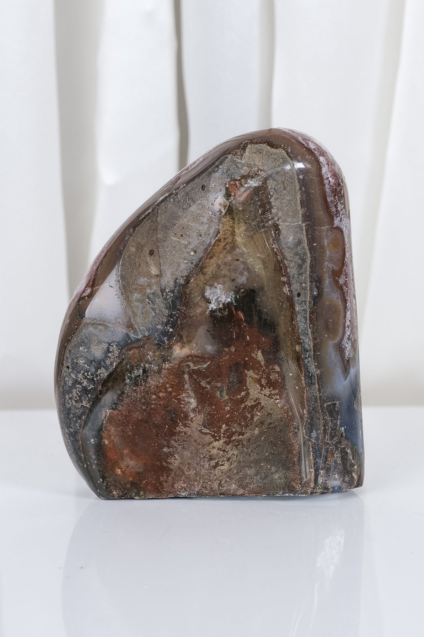 Uruguayan Amethyst Agate Cutbase Cluster