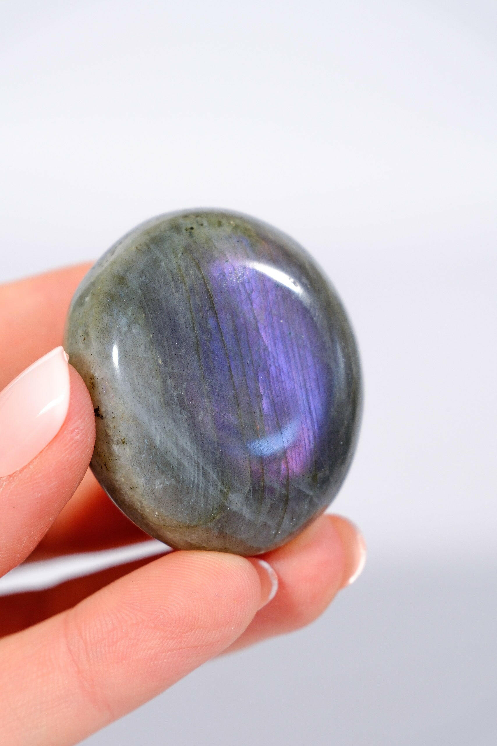 Labradorite Palmstone Healing Crystal.