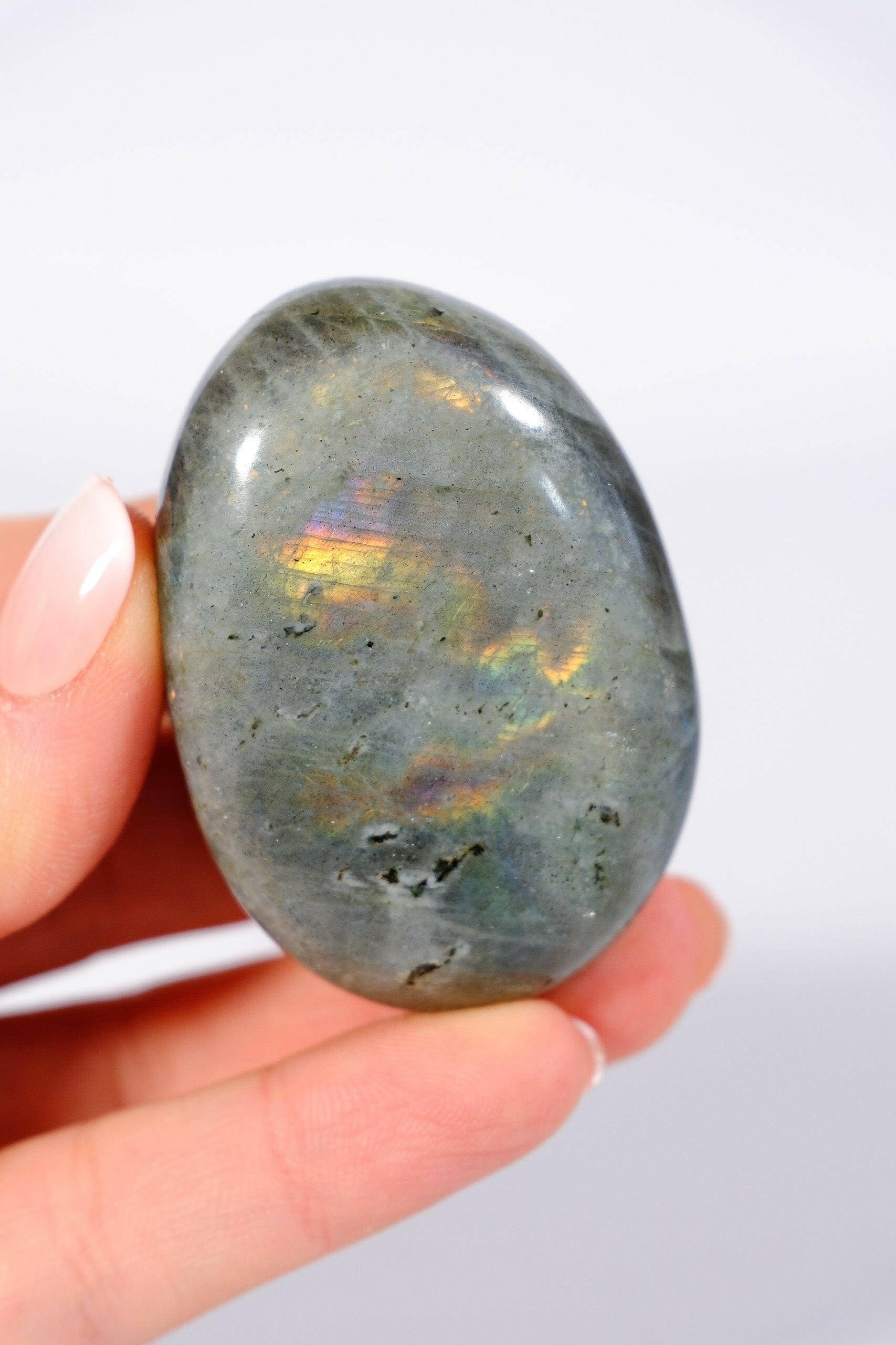 Labradorite Palmstone Healing Crystal.