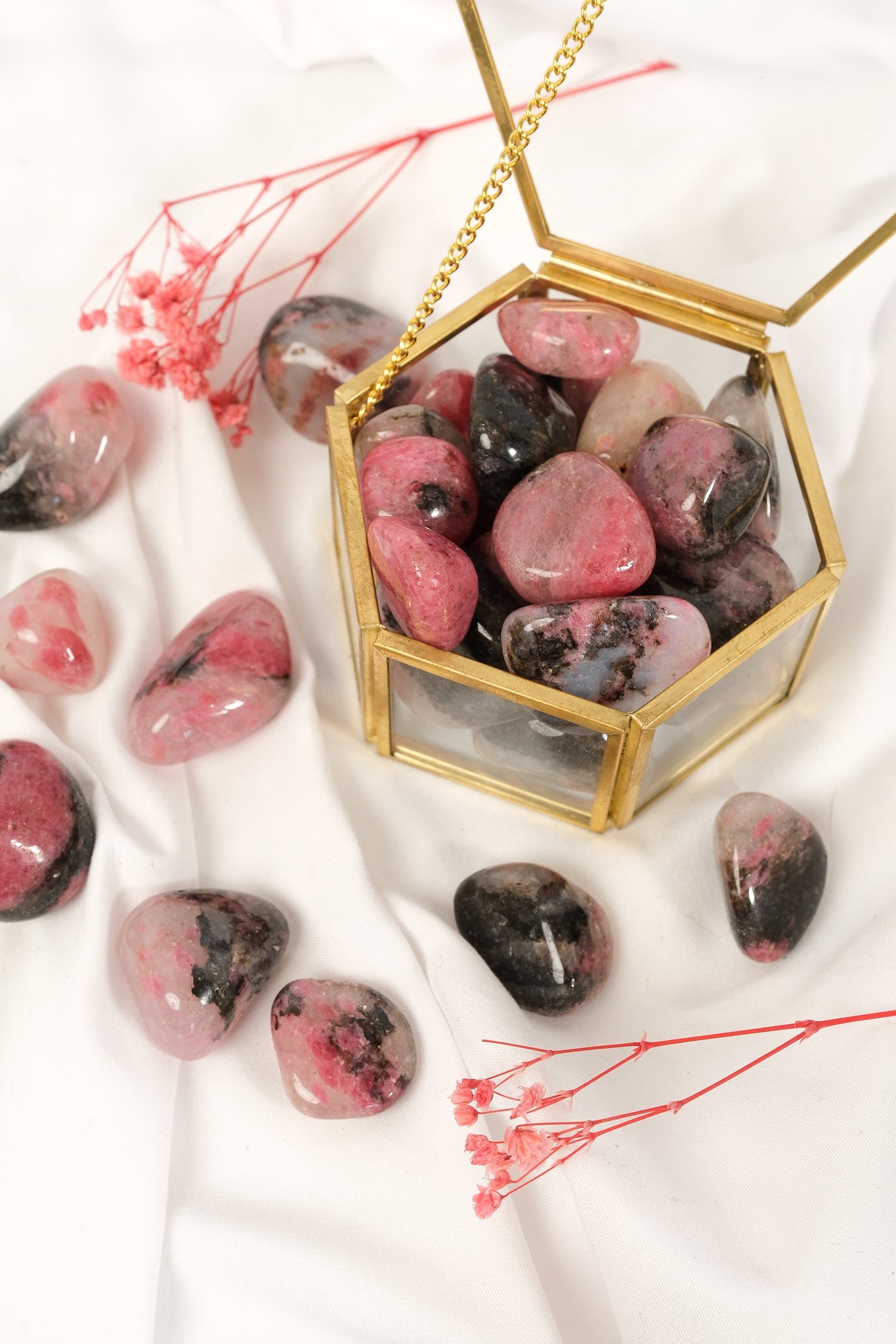 Rhodonite in Quartz Tumble