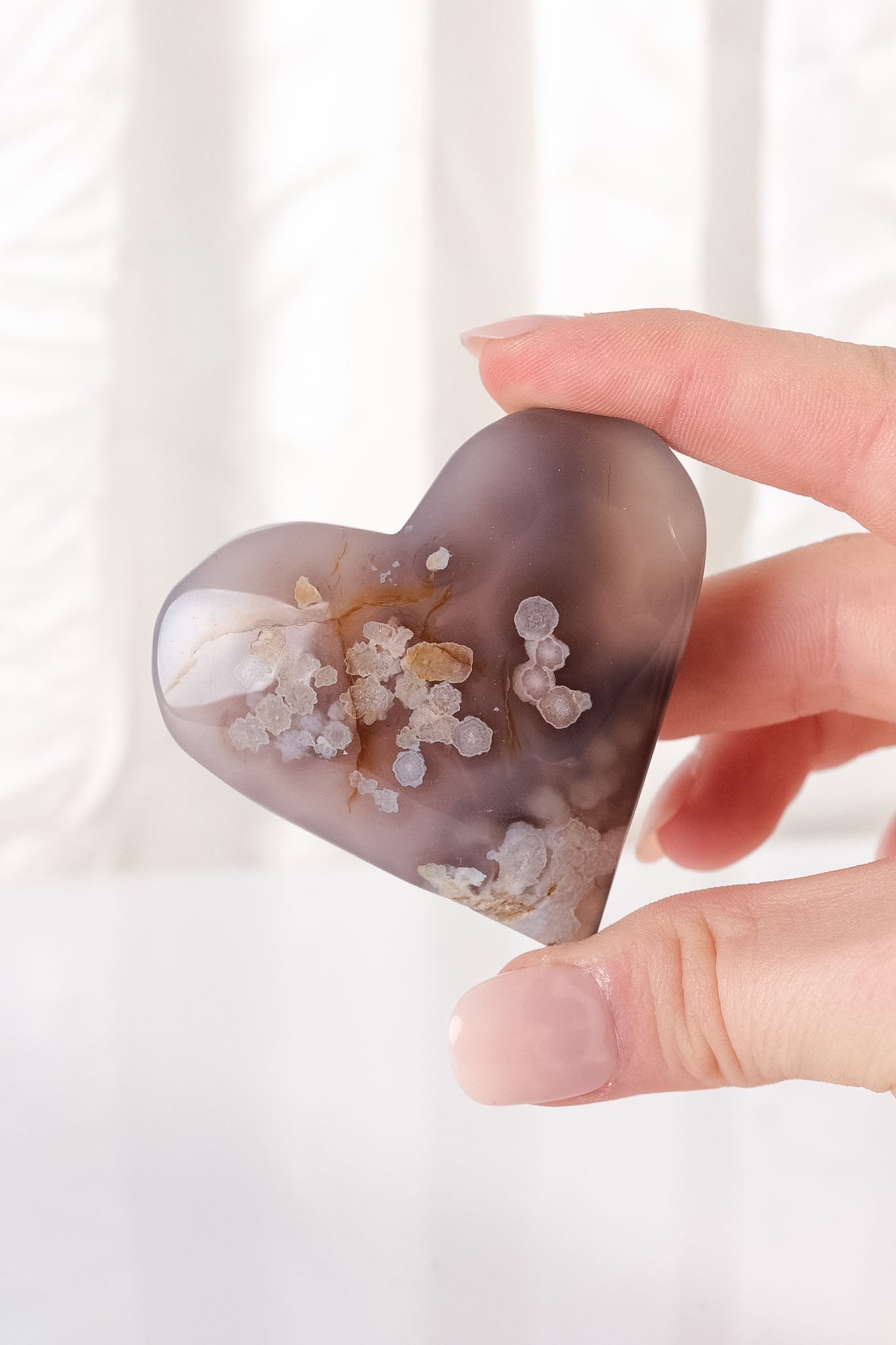 Black Flower Agate Heart
