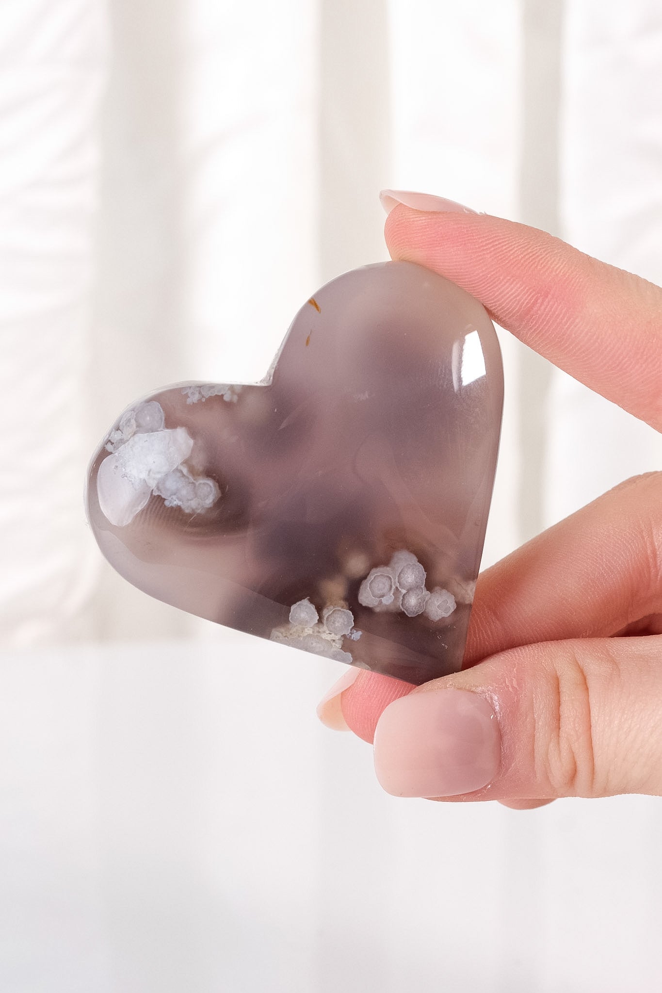Black Flower Agate Heart