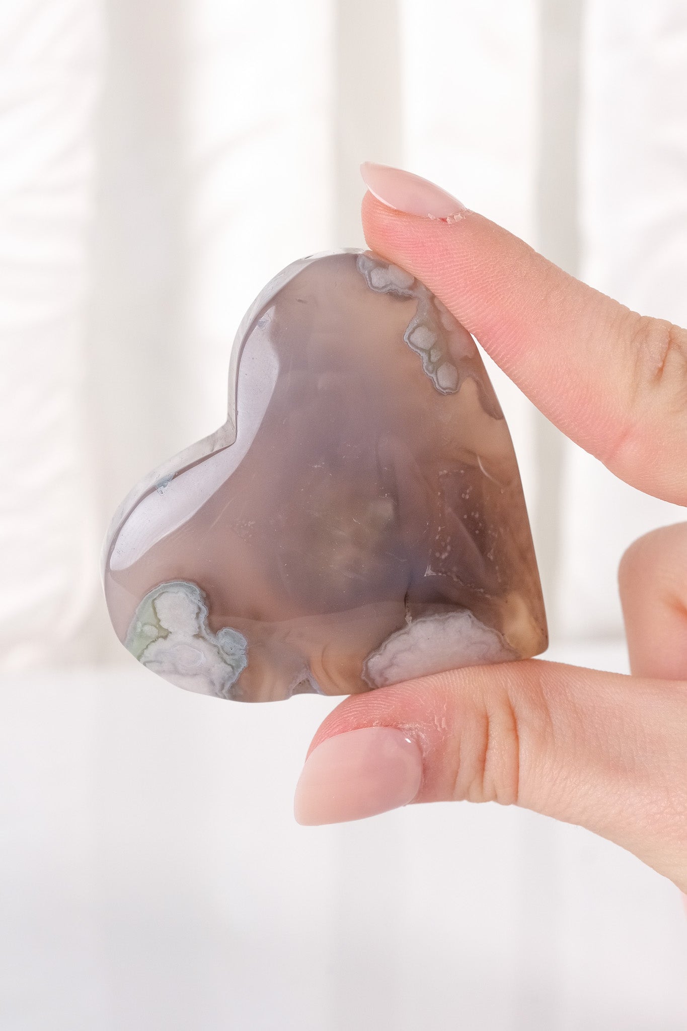 Black Flower Agate Heart