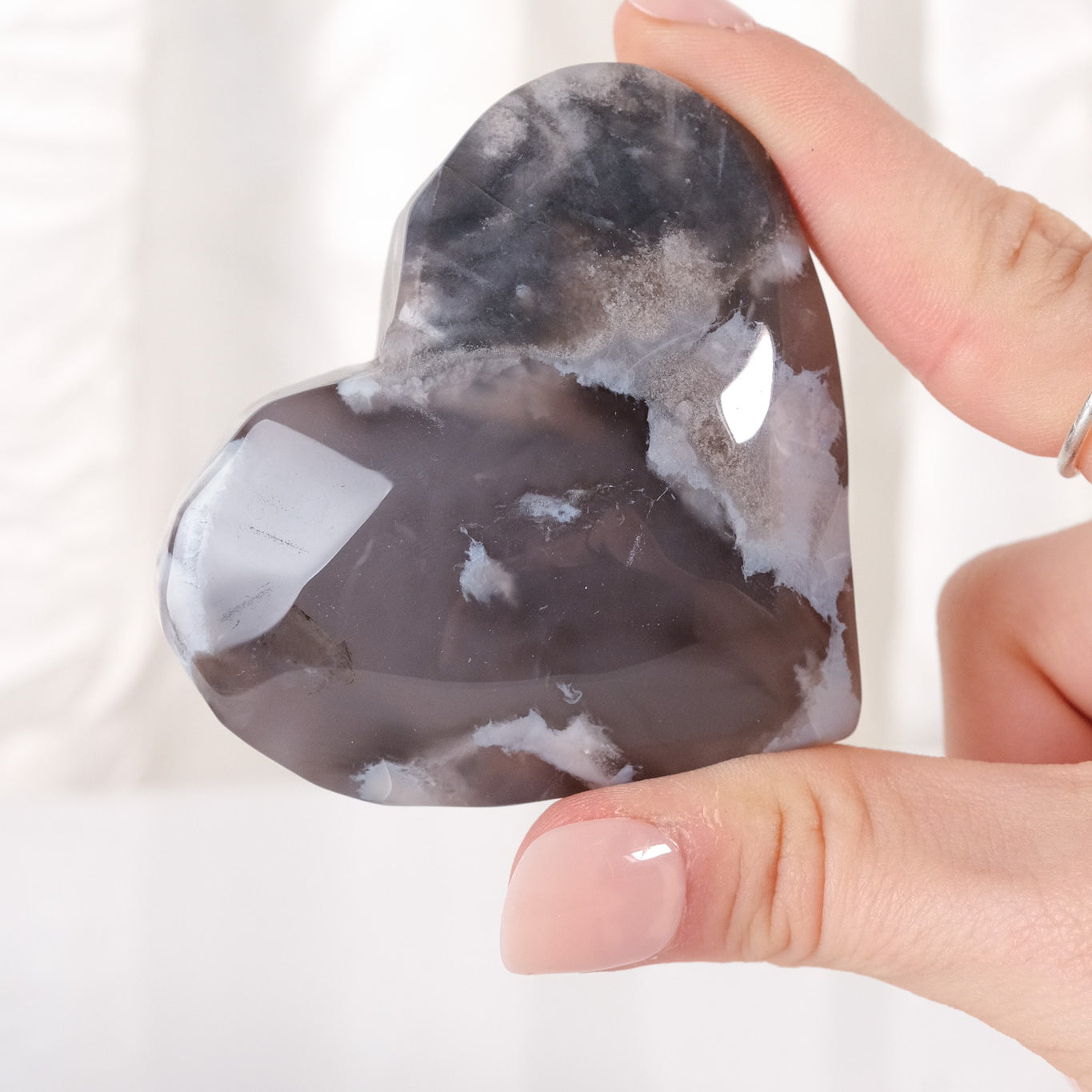 Black Flower Agate Heart