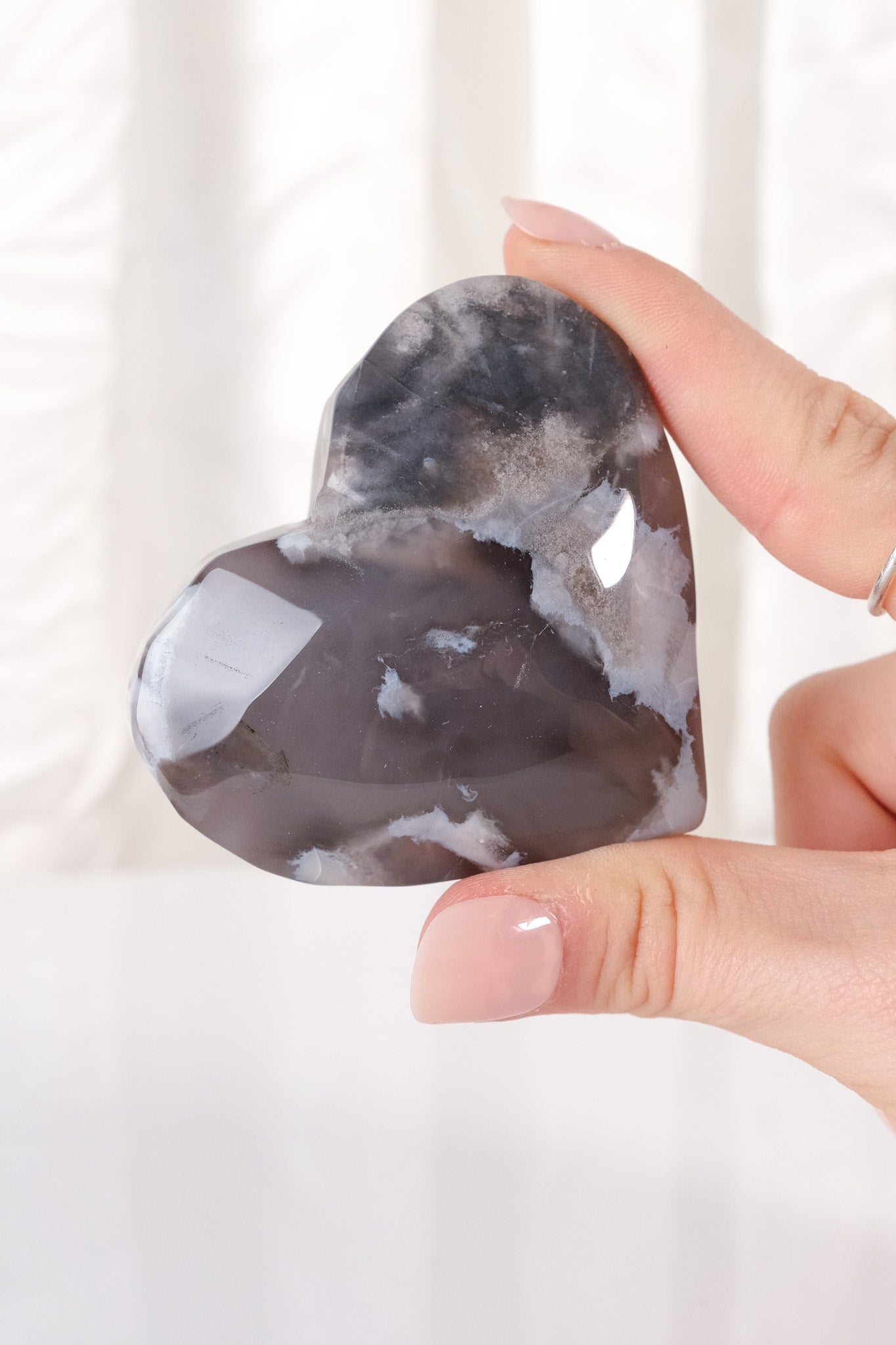 Black Flower Agate Heart