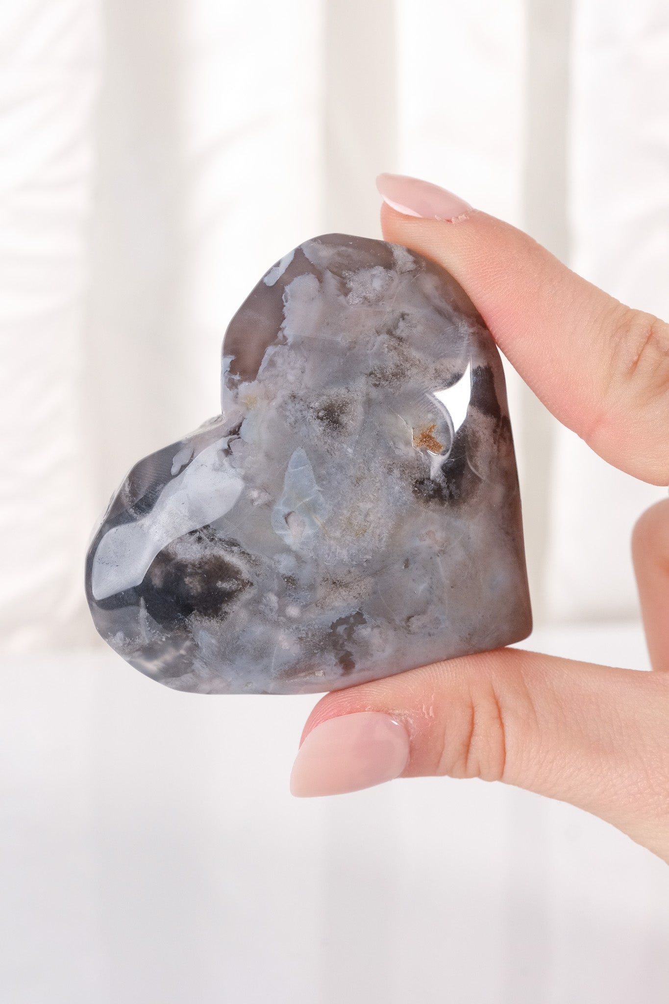 Black Flower Agate Heart