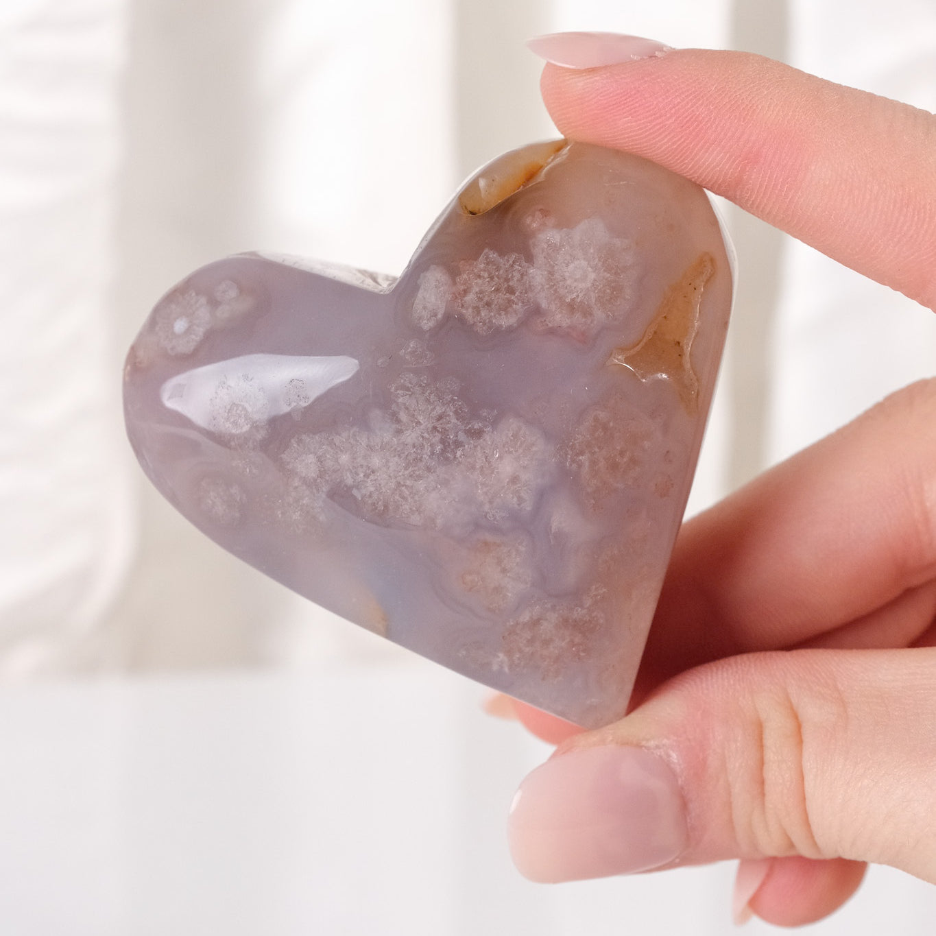 Black Flower Agate Heart