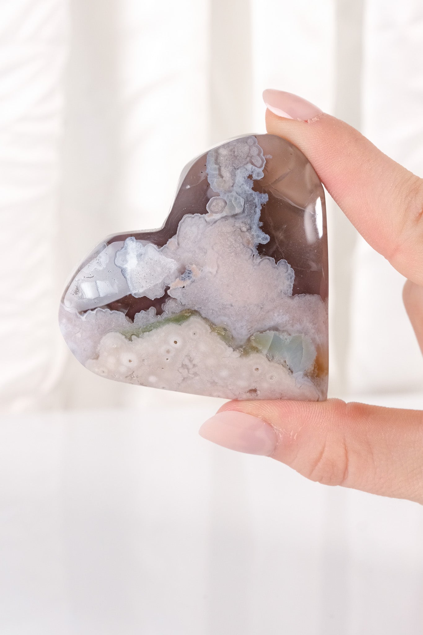 Black Flower Agate Heart